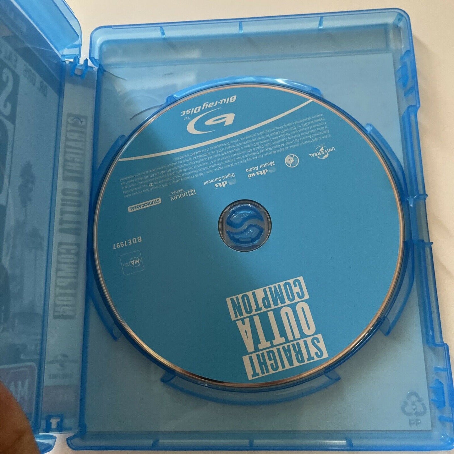 Straight Outta Compton - Directors Cut (Blu-ray, 2015) Paul Giamatti Region B