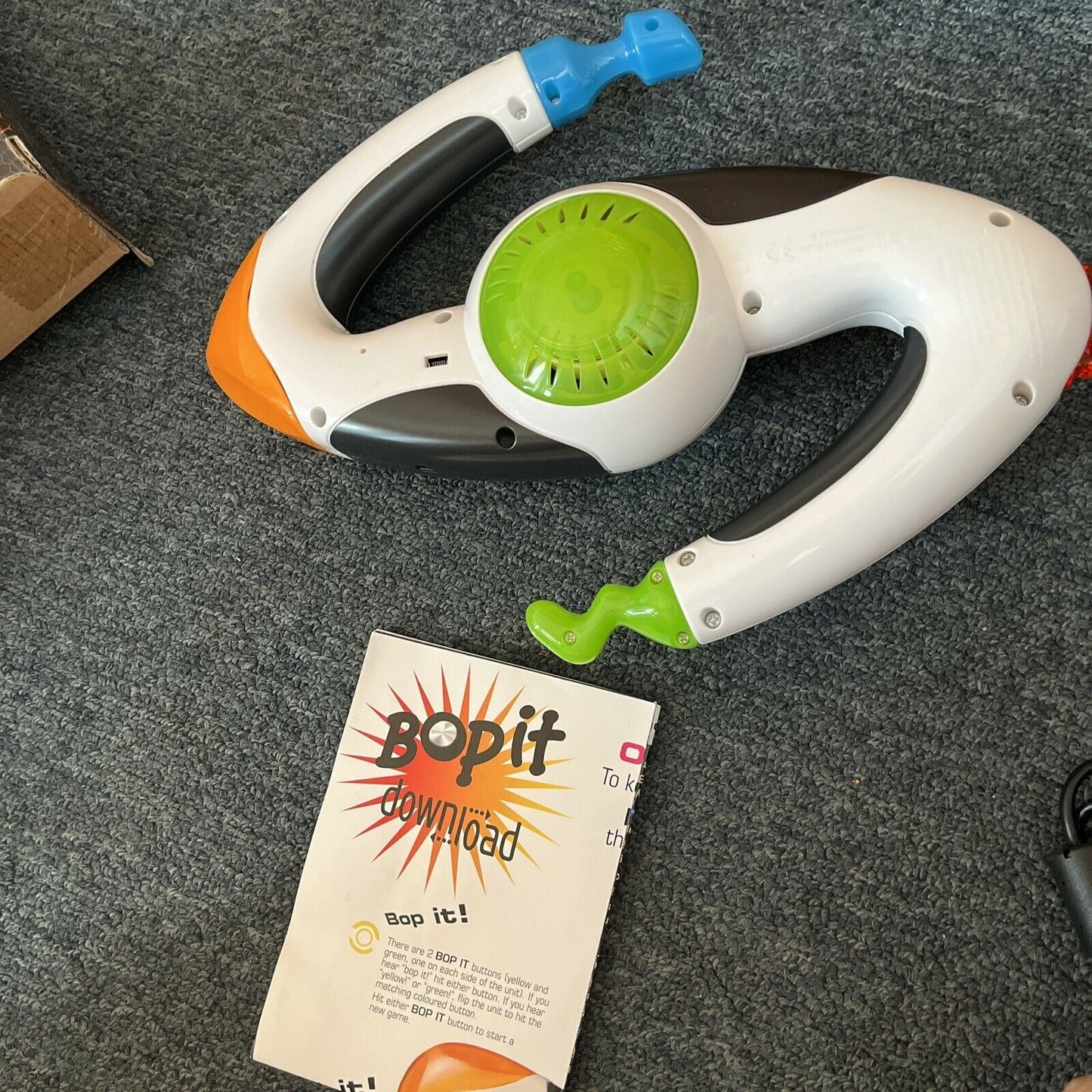 Bop It Download - 2006 - Tiger Electronics