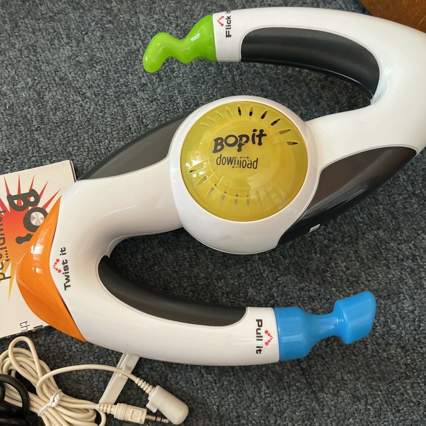 Bop It Download - 2006 - Tiger Electronics