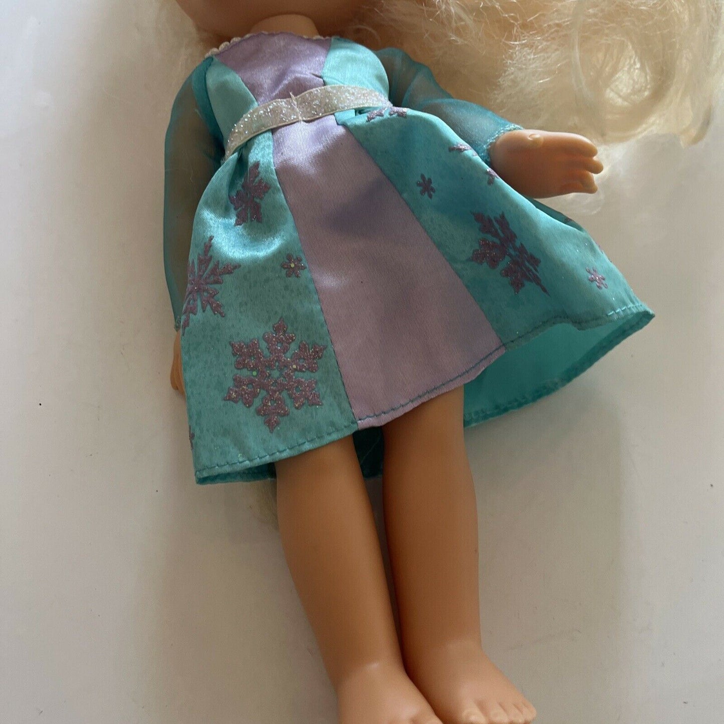 Disney's Frozen Elsa 13 inch Doll Jakks Pacific