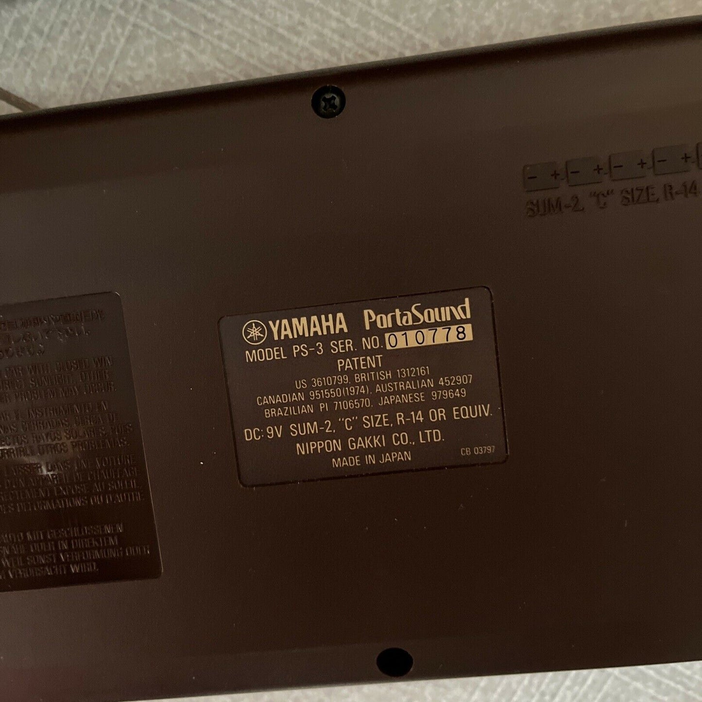 Yamaha Portasound PS-3 Portable Keyboard with Case *For parts or repair only*