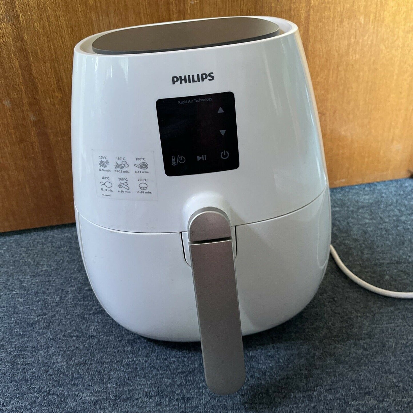 Philips Viva Collection Digital Airfryer HD9230/50 (White)