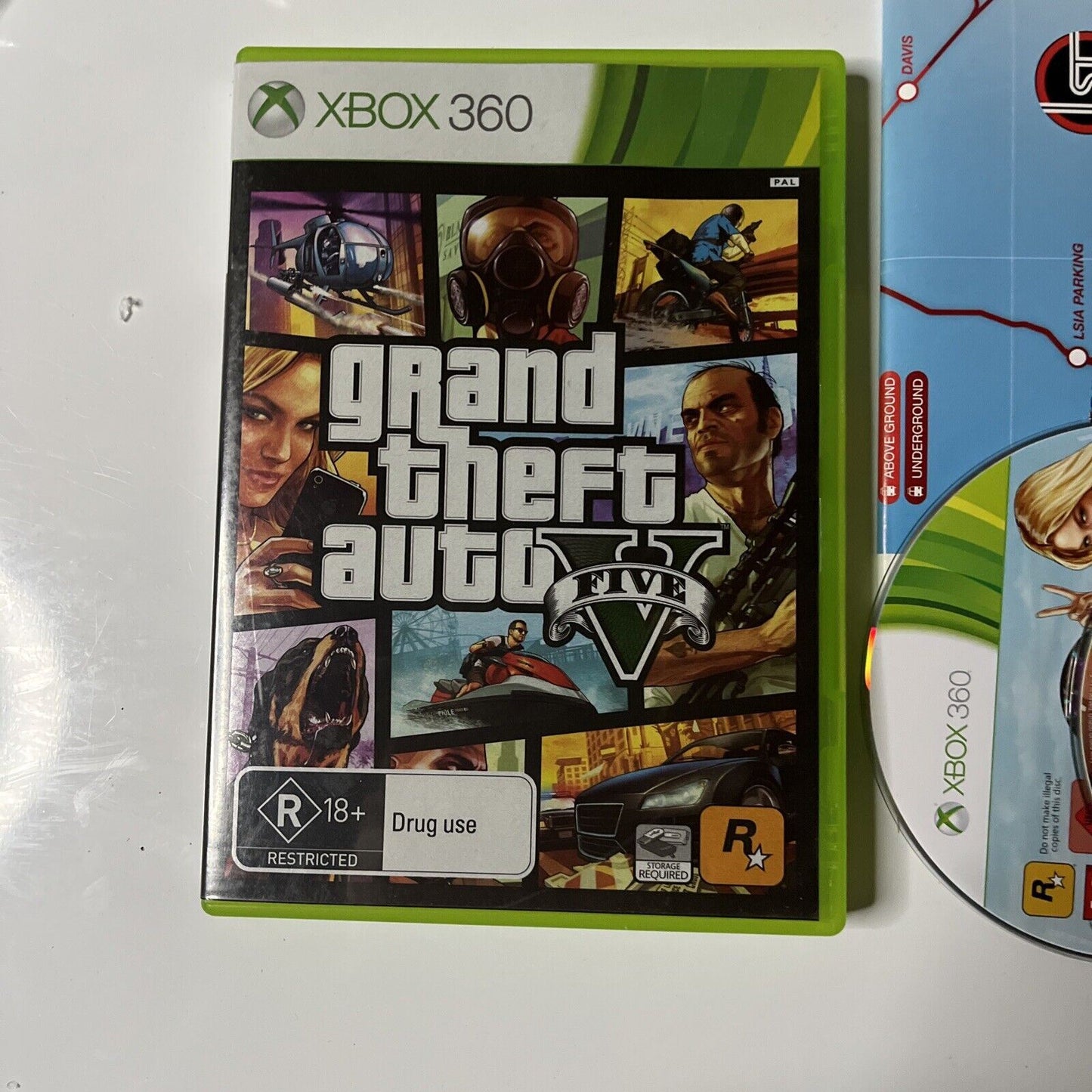 Grand Theft Auto V (Microsoft Xbox 360, 2013) With Manual Map