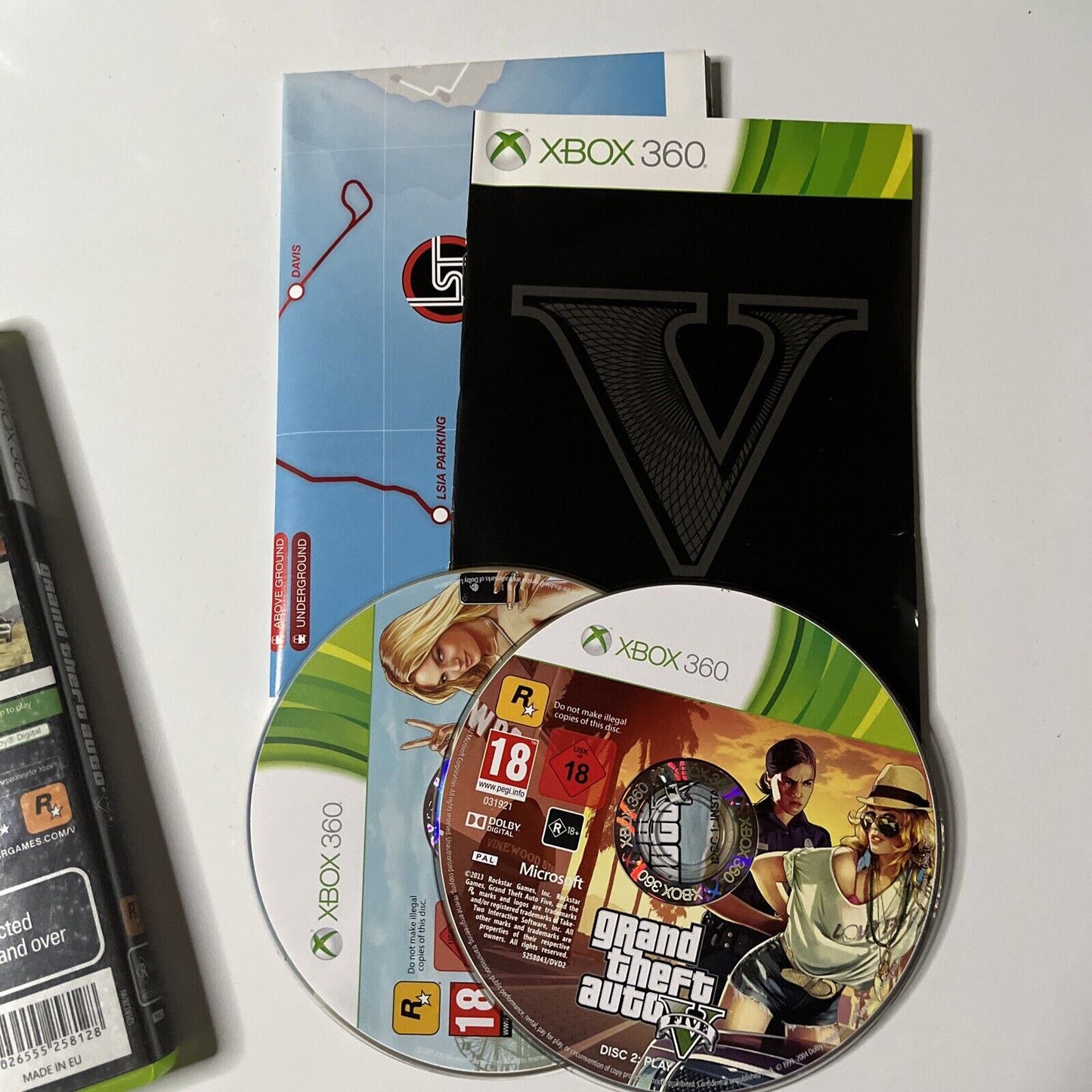 Grand Theft Auto V (Microsoft Xbox 360, 2013) With Manual Map