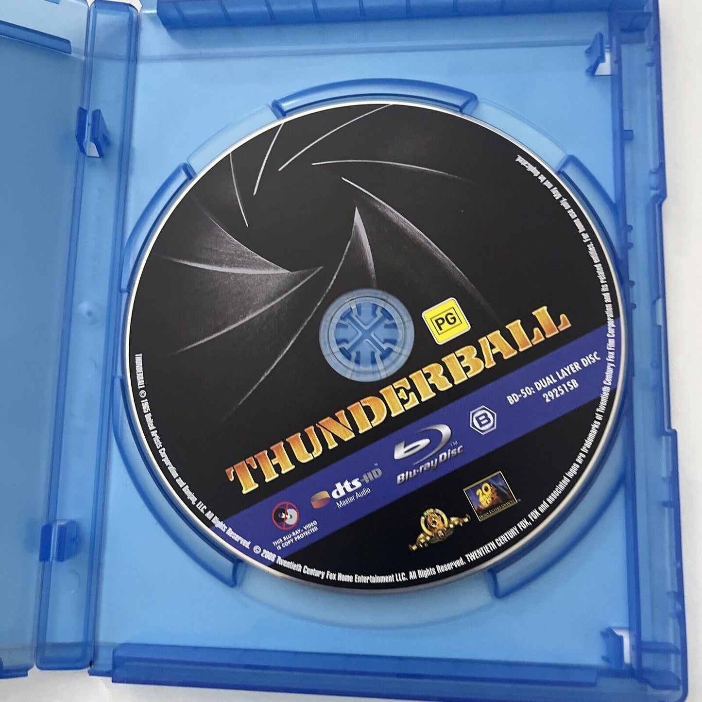 James Bond 007: Thunderball (Blu-ray, 1965) Sean Connery, Claudine Auger RegionB