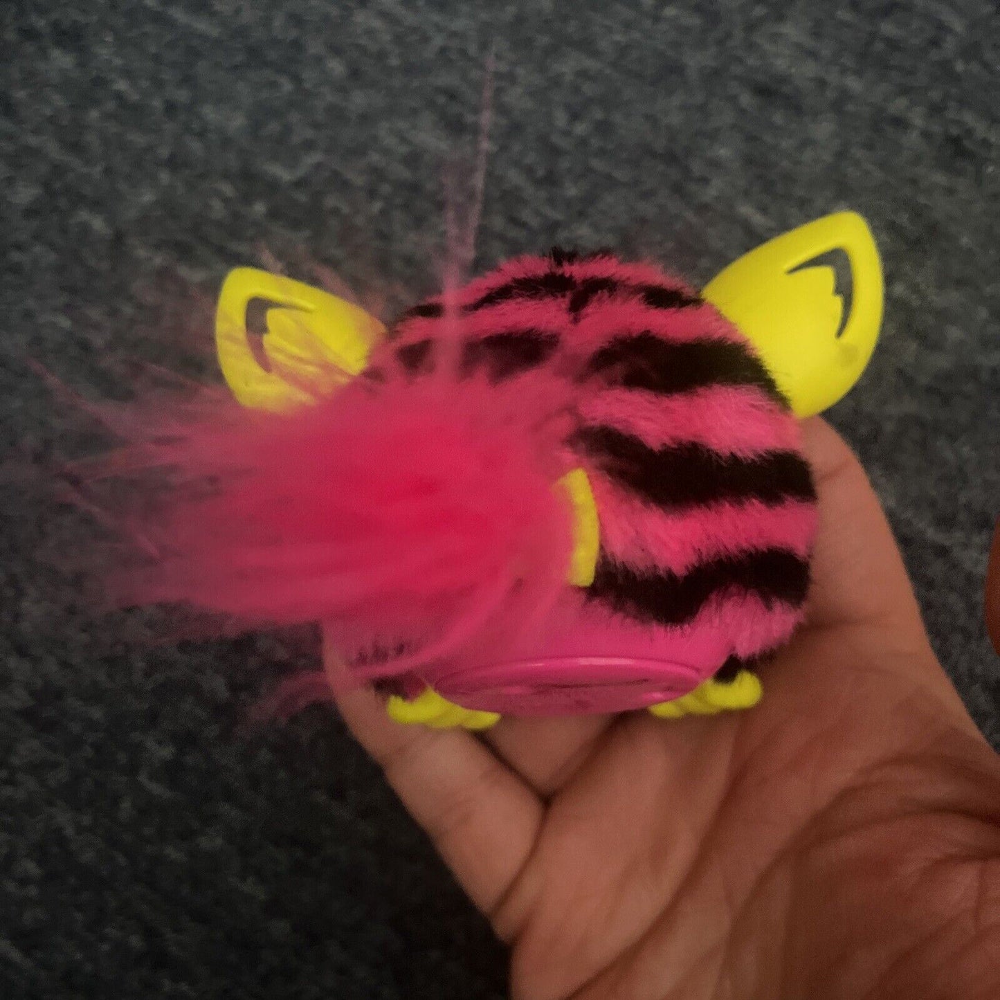 Furby boom 6" & Mini Furby 3" straight stripes 2012 dark pink black HASBRO