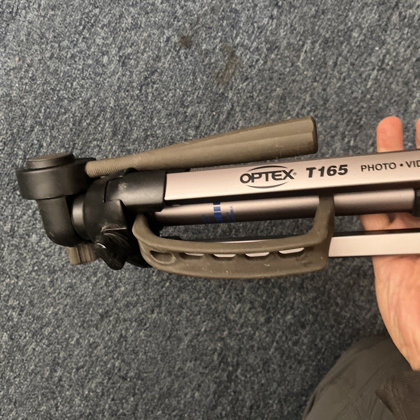 Optex T165 Camera Tripod