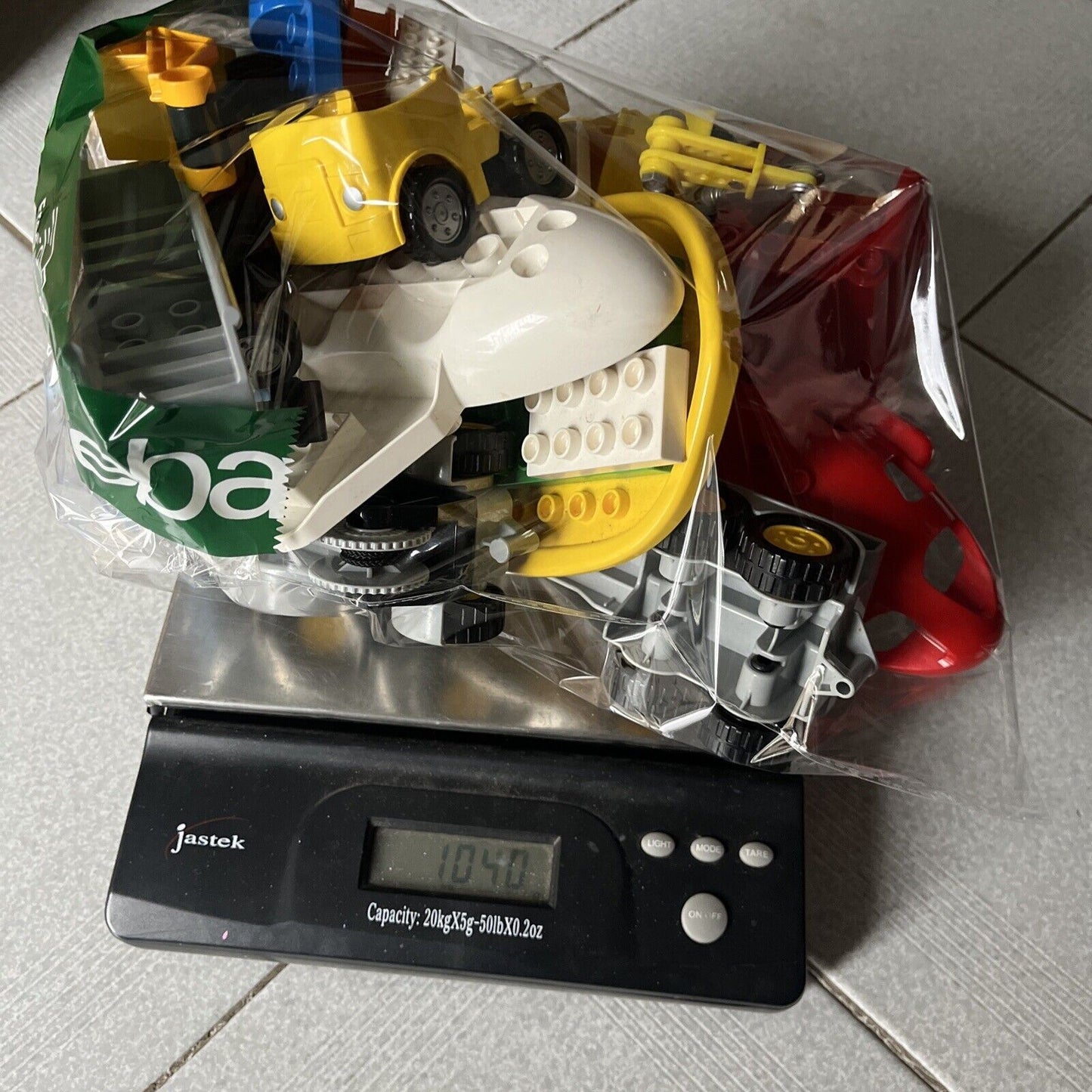 Lego Duplo 1kg Bulk Lot Vehicles, Planes, Boats and Parts
