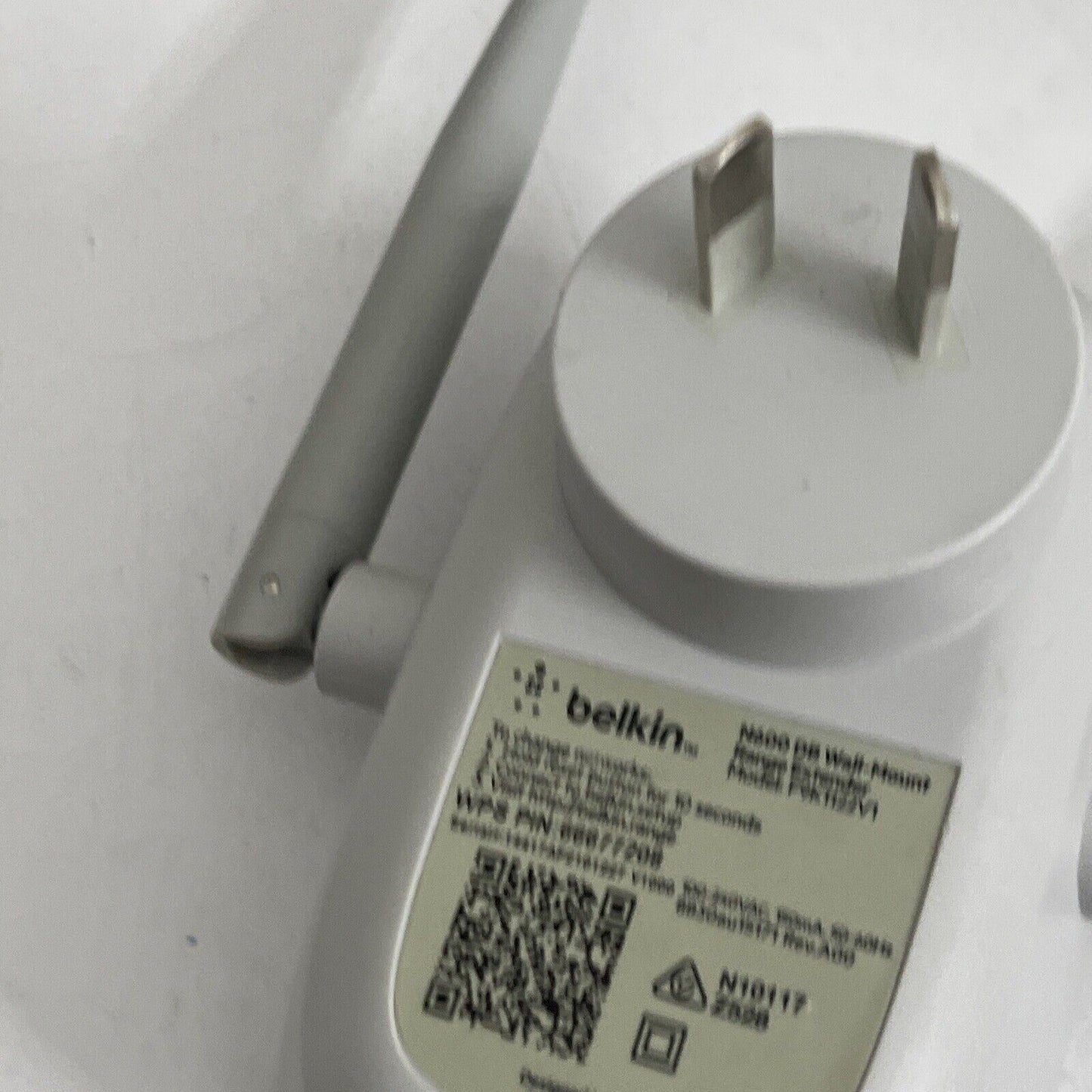 Belkin N600 DB Wall-Mount Range Extender Universal F9K1122V1