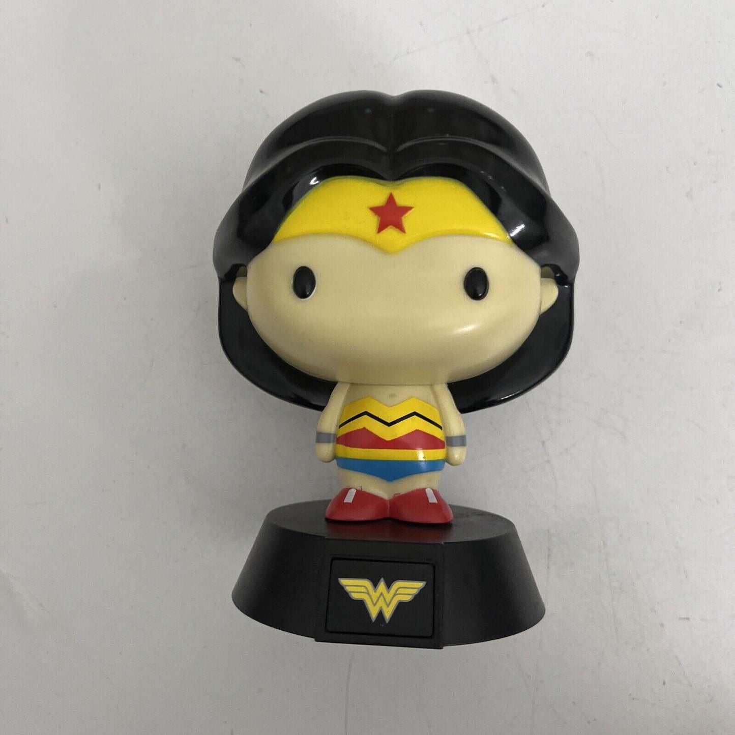 Wonder Woman Paladone Light up Figure 5" #005 *Missing Battery Lid*
