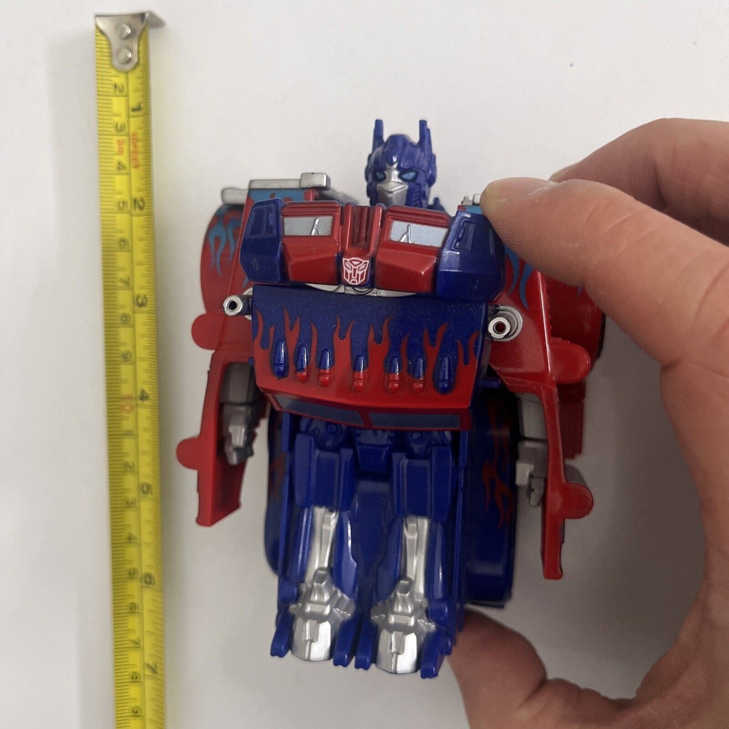 Optimus Prime Transformers 4.5" Action Figure Hasbro 2008 C1525A