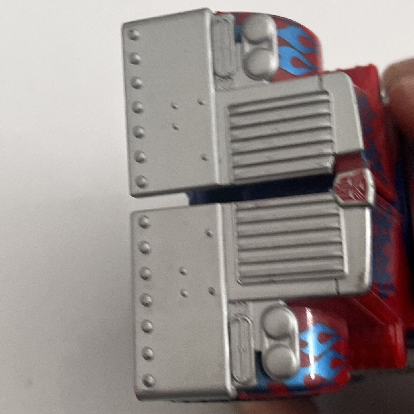 Optimus Prime Transformers 4.5" Action Figure Hasbro 2008 C1525A