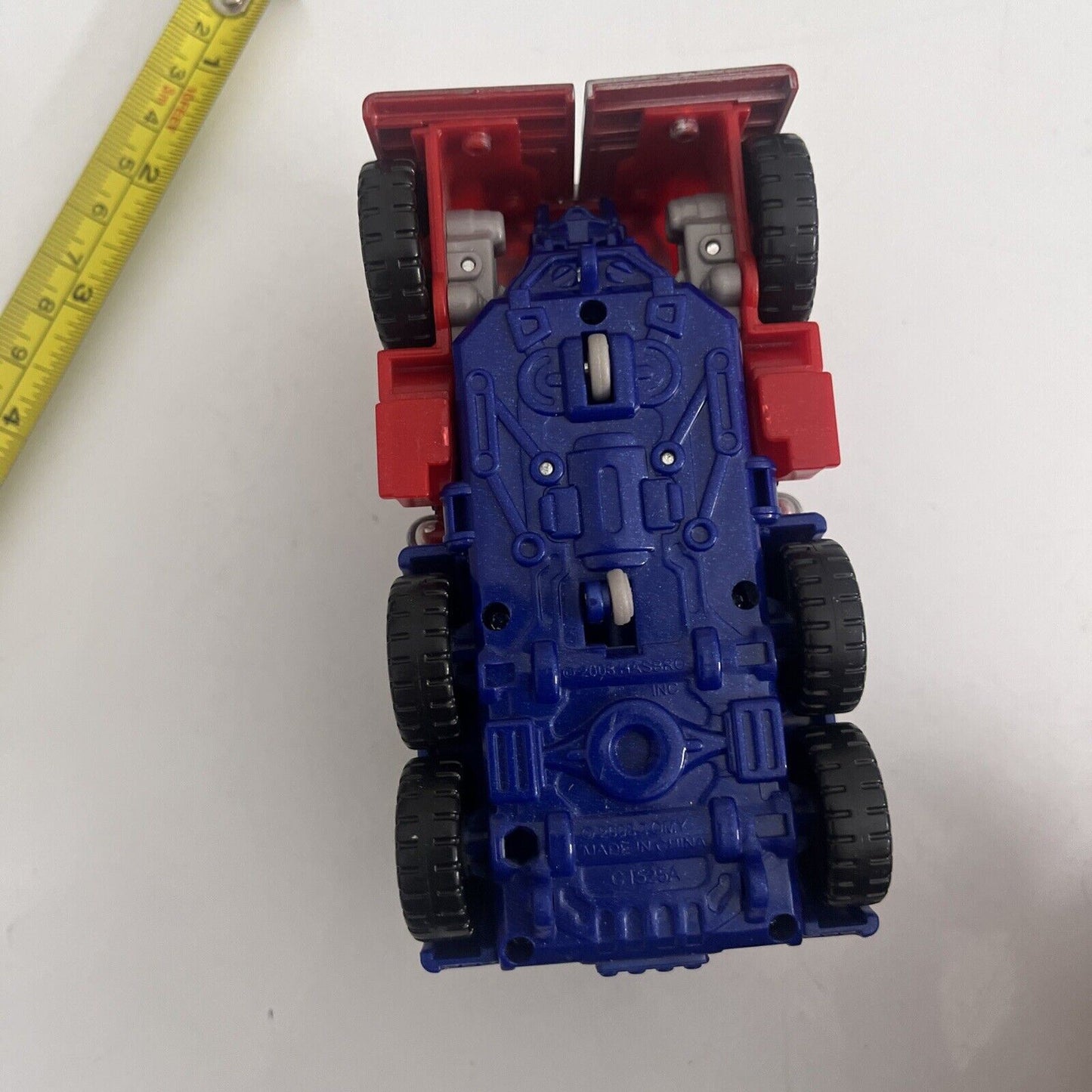 Optimus Prime Transformers 4.5" Action Figure Hasbro 2008 C1525A