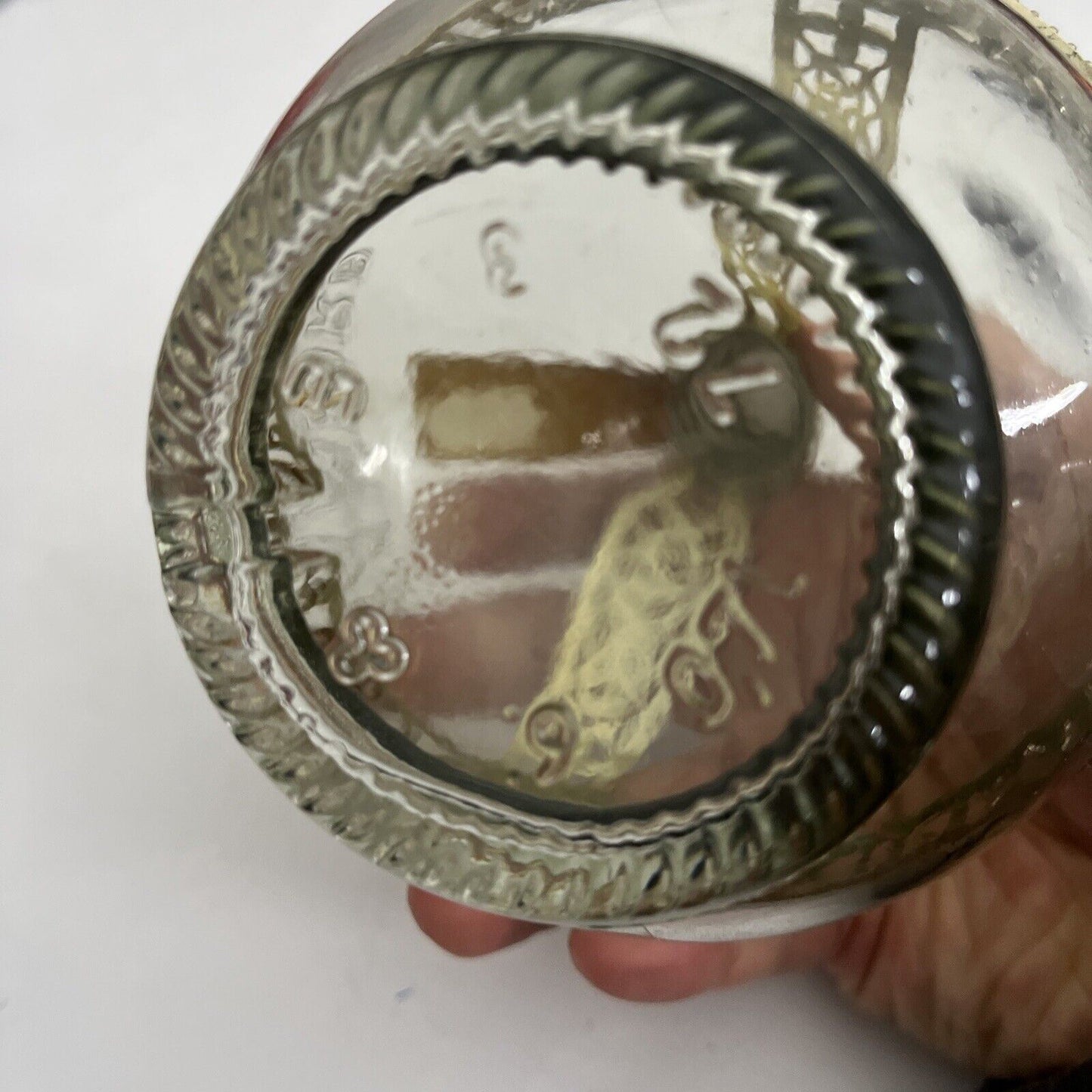 Vintage Royale Deluxe Chambord Liqueur Crystal Bottle 700ml Metal Crown