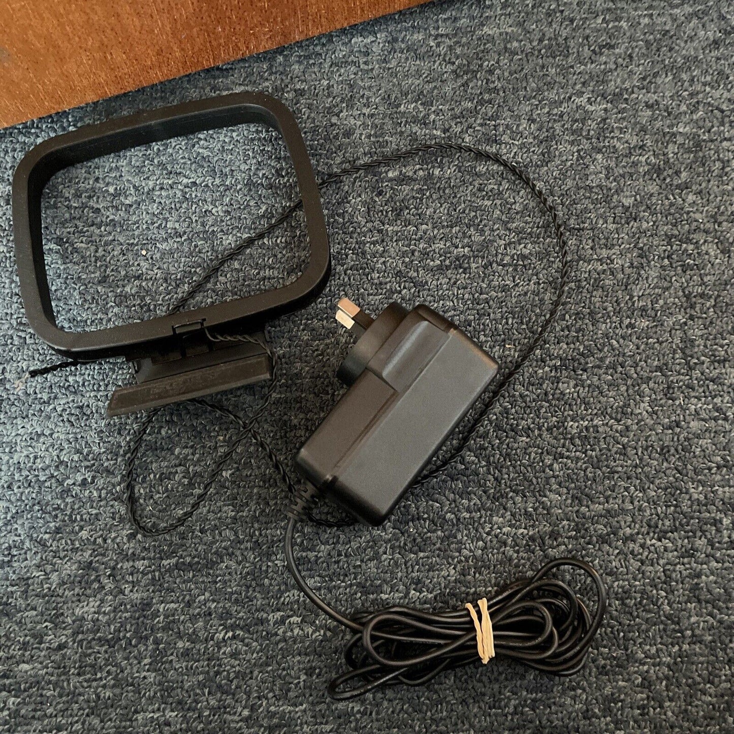 Sony Personal Audio System CD AM/FM Radio Player CMTV11iP *CD Tray Not Working*