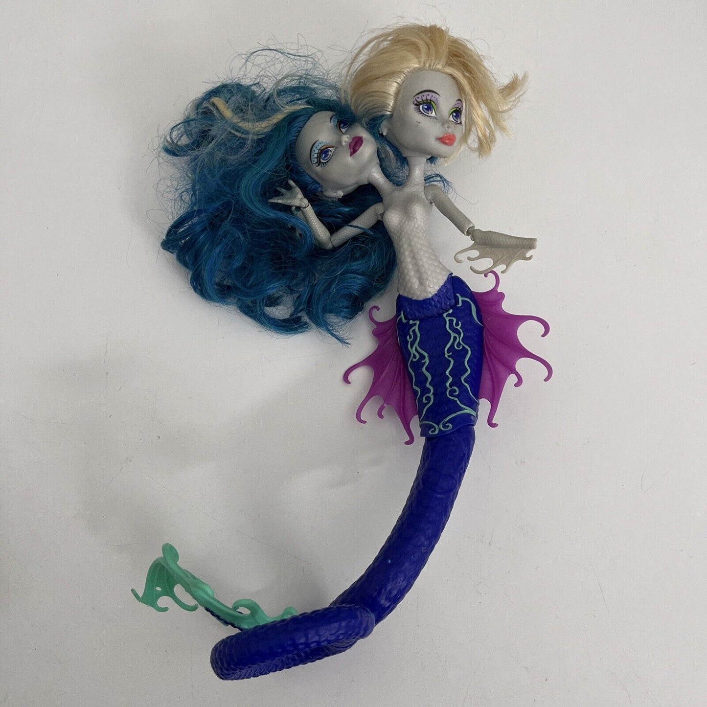 Monster High Scarrier Reef Peri & Pearl Serpentine Mermaid Doll 2014 Mattel