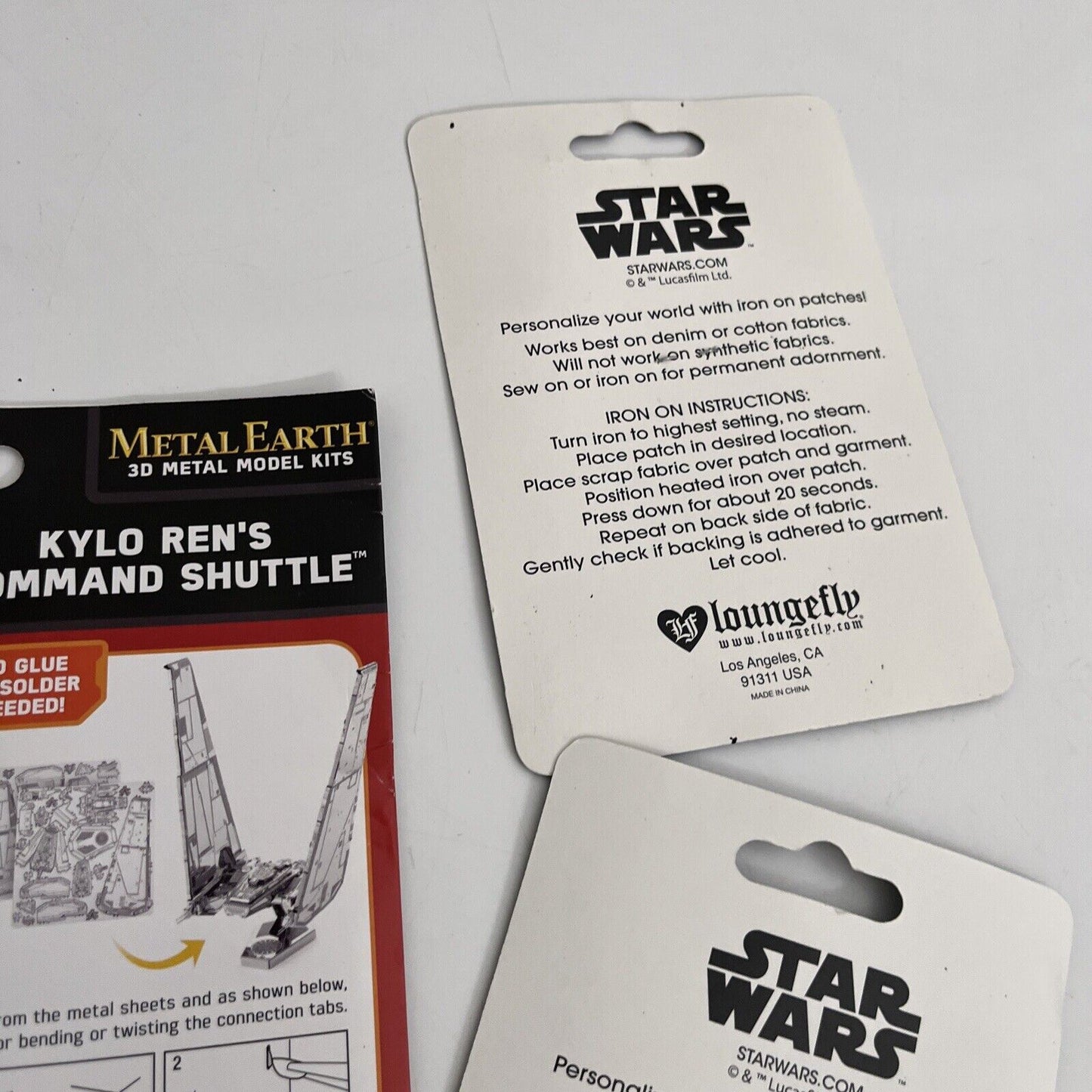 Metal Earth Star Wars Kylo Ren's Command Shuttle 3D Metal Model Kit & 2x Patches
