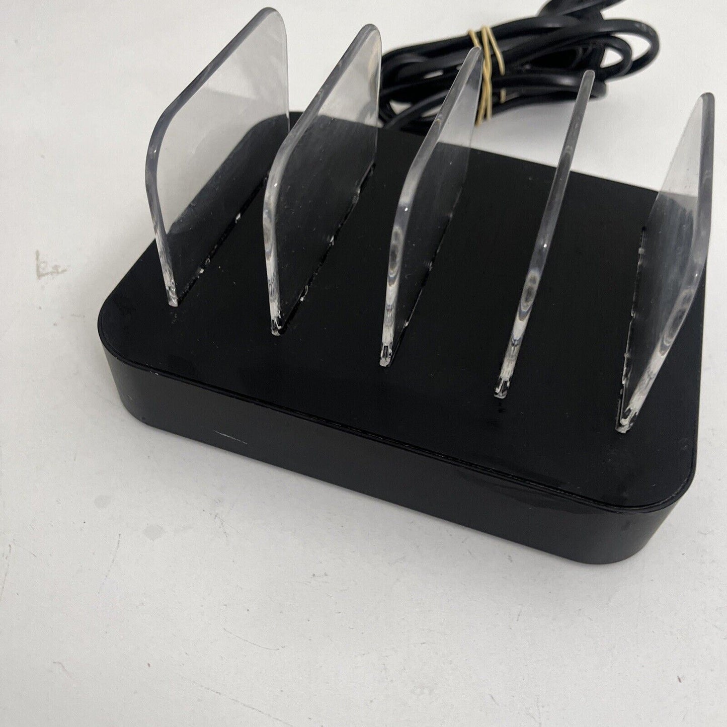 Target 4-Port Charging Station FAC-602A