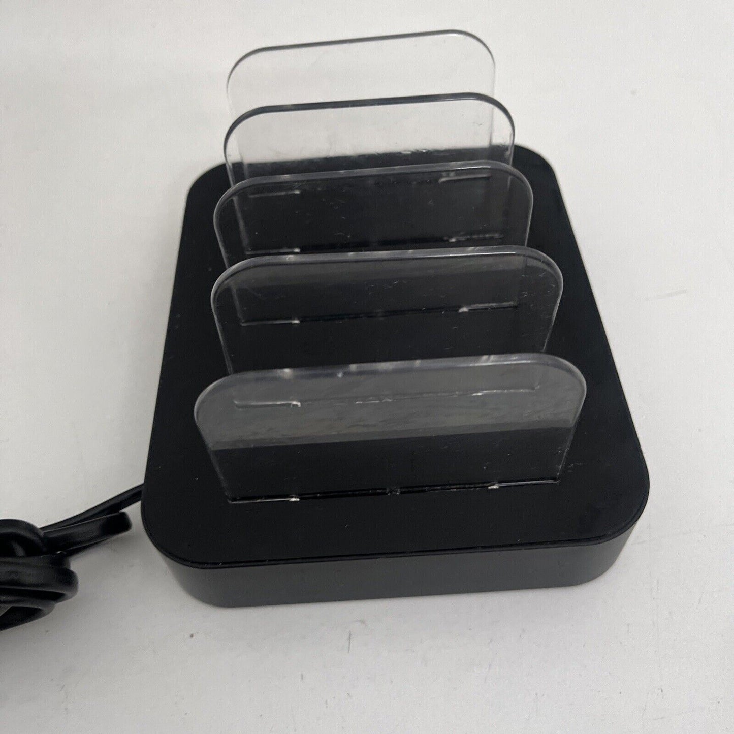 Target 4-Port Charging Station FAC-602A