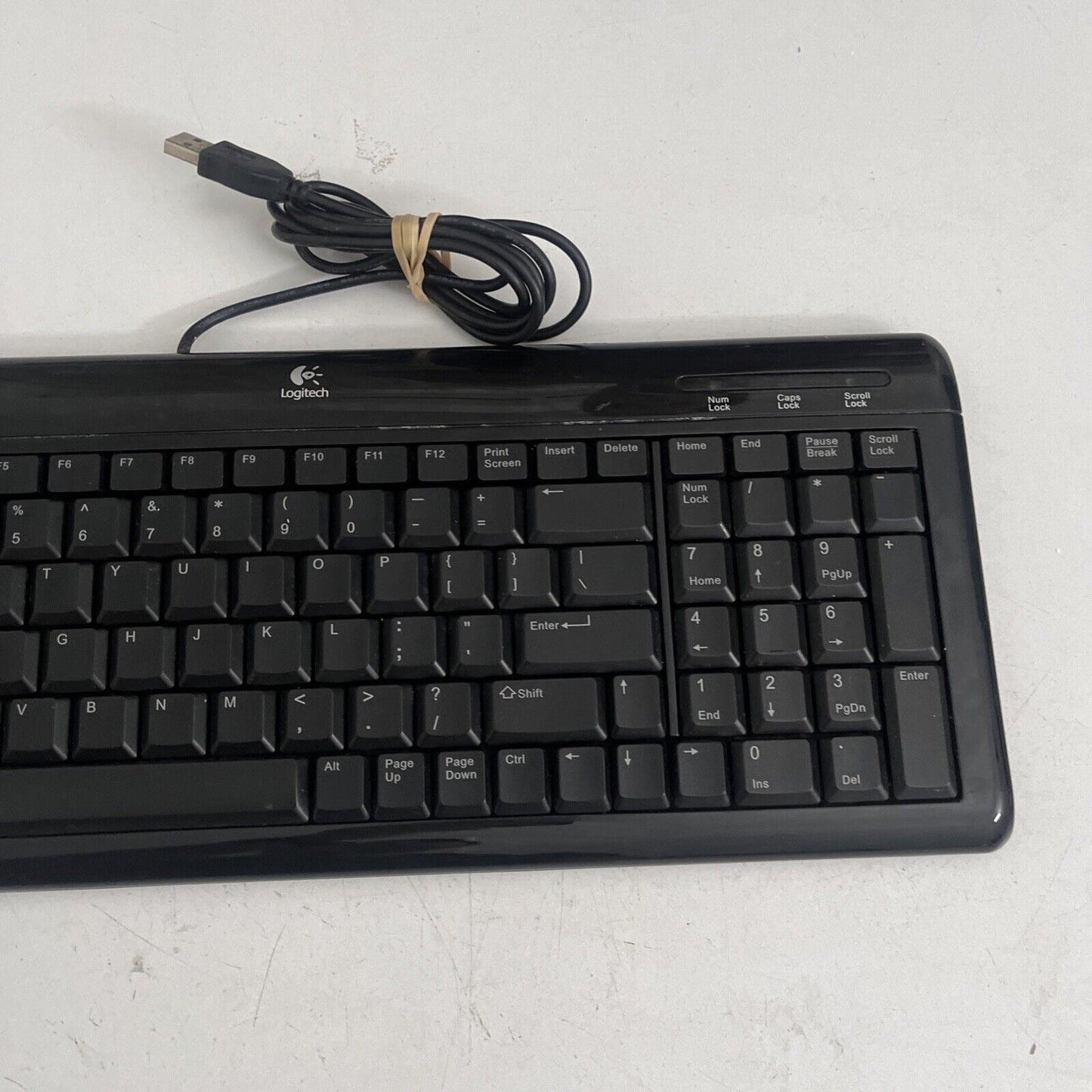 Logitech Ultra Flat Dark-Shine USB Keyboard Y-BP62a