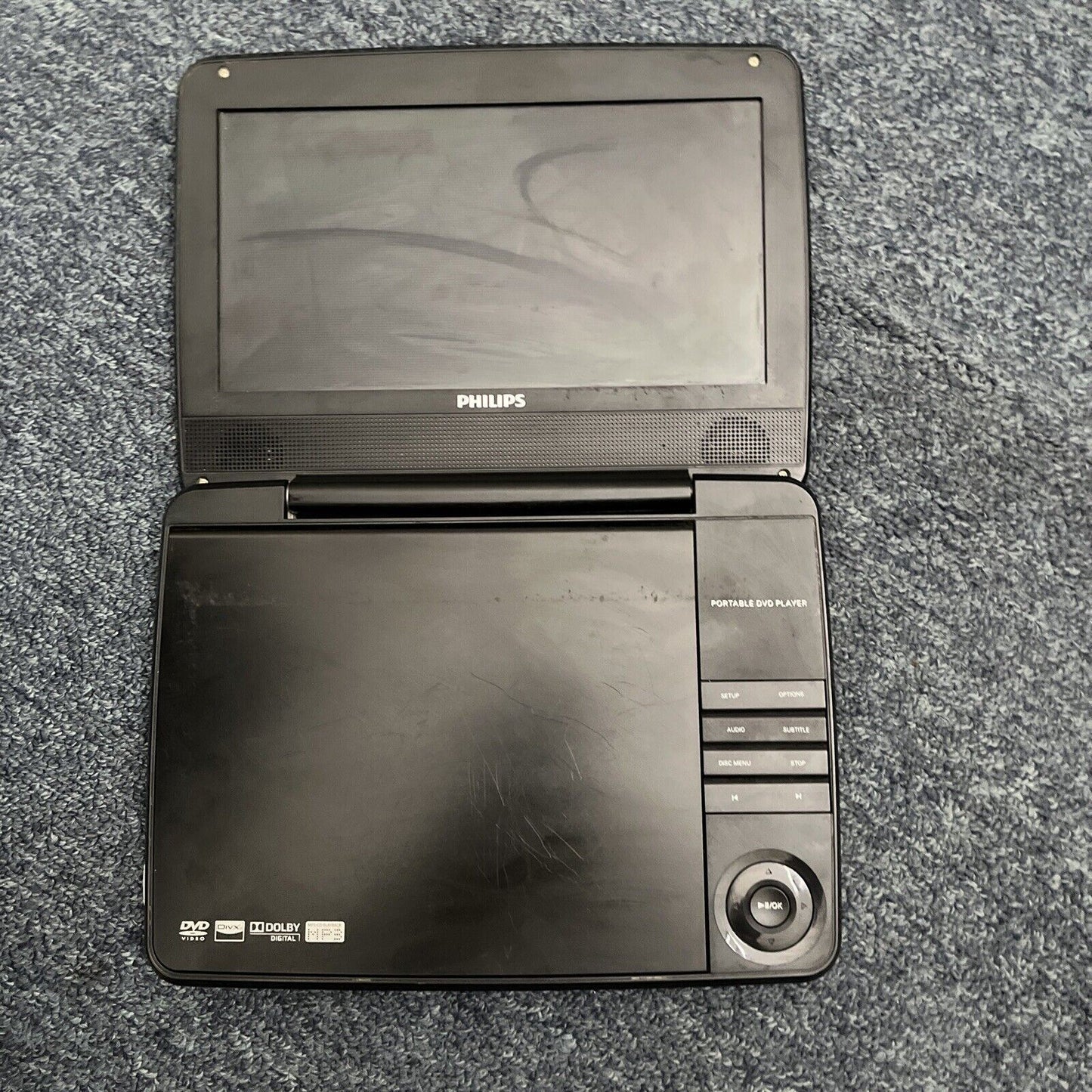 Philips Portable 9" DVD Player PD9000/79