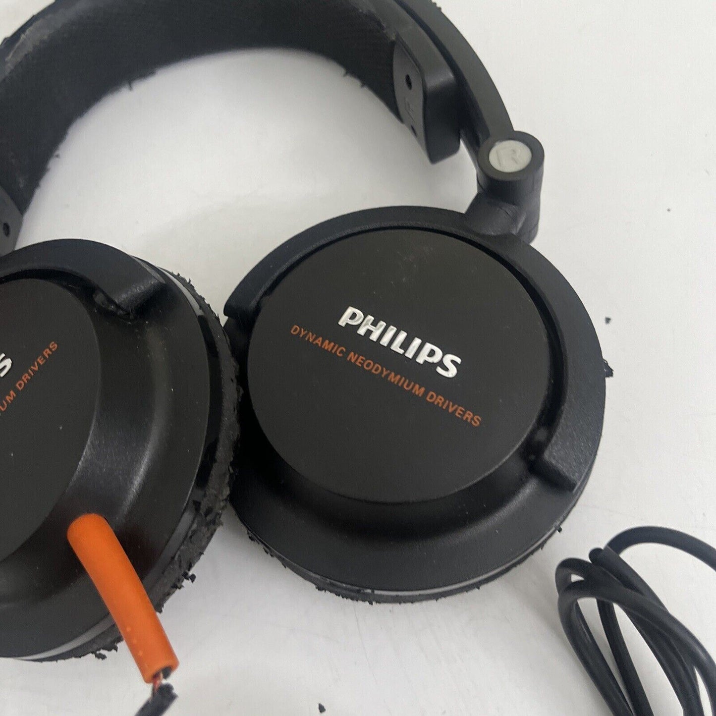 Philips NL9206AD-4 Drachten Headphones *For Parts - Earpads heavily worn*