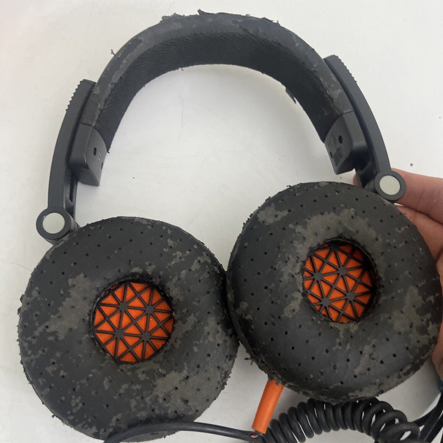 Philips NL9206AD-4 Drachten Headphones *For Parts - Earpads heavily worn*