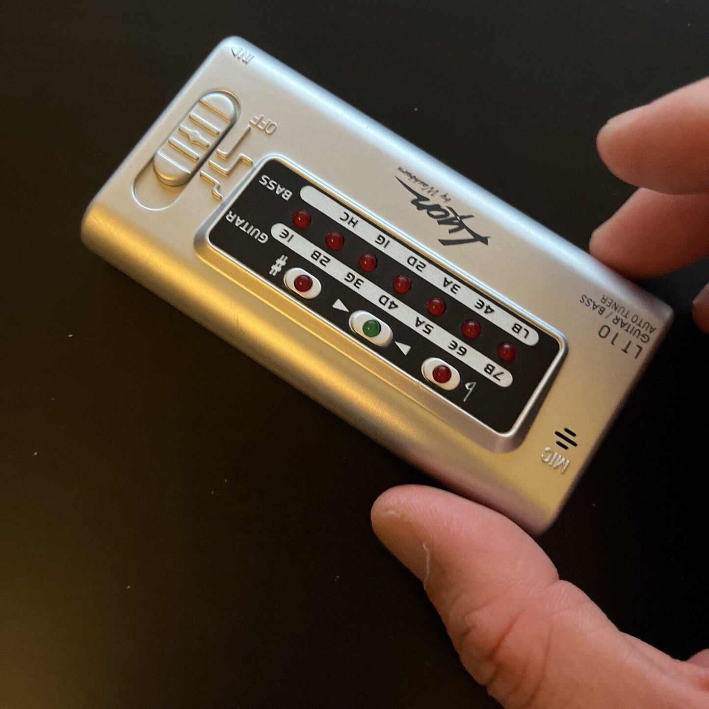 Lyon by Washburn LT10 Guitar Bass Auto Tuner