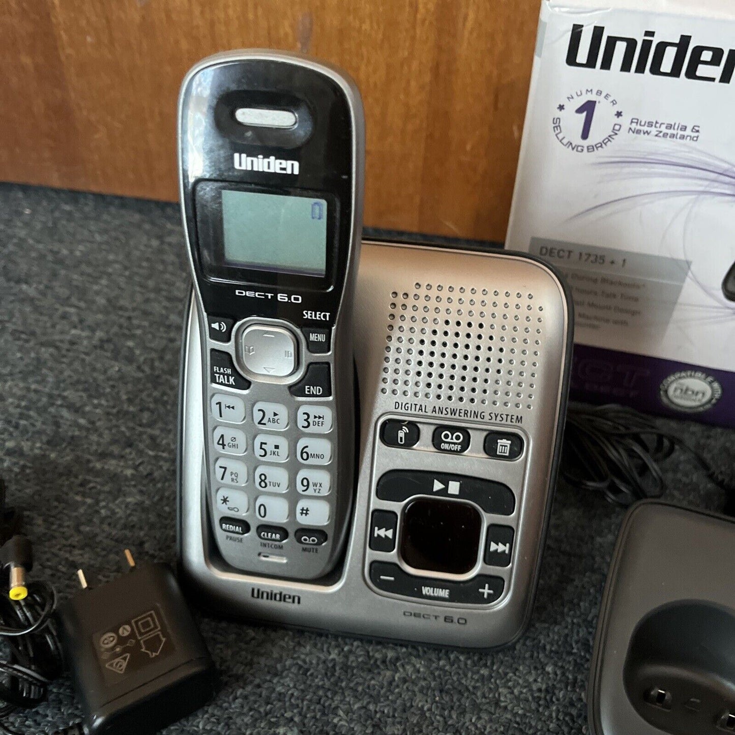 Uniden DECT1735+1 2x Cordless Phone Answering Machine Silver NBN Compatible