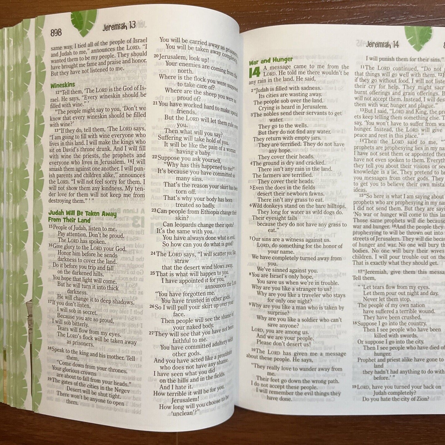 NIRV Adventure Bible for Early Readers: 6-10 Years Olds Hardcover