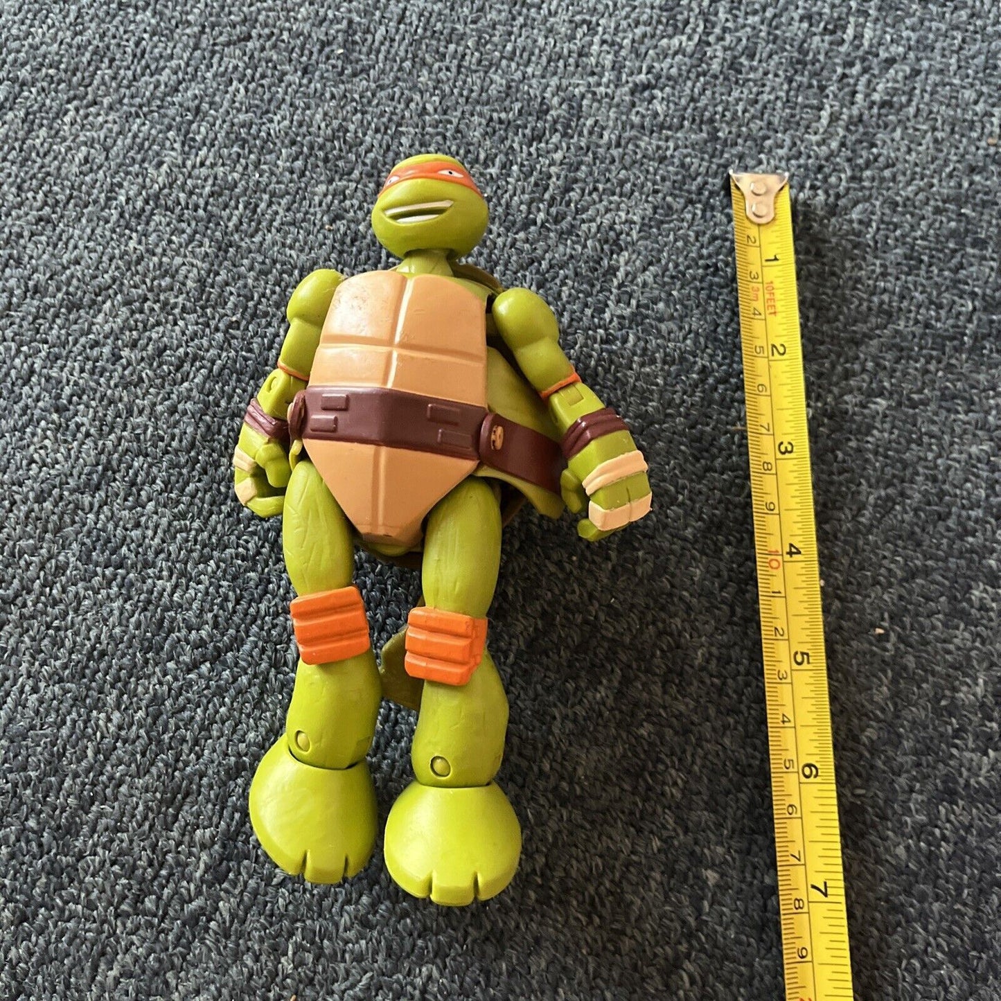 8x Teenage Mutant Turtles Action Figures
