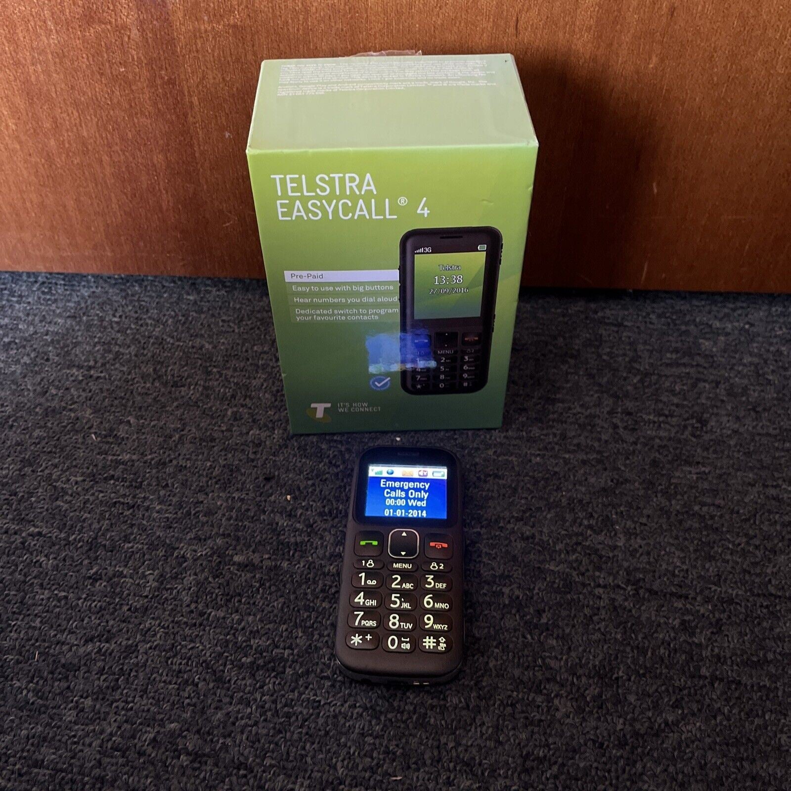 Telstra EasyCall 4 ZTE T303 Next G Big Buttons Mobile Phone *Telstra L Retro Unit