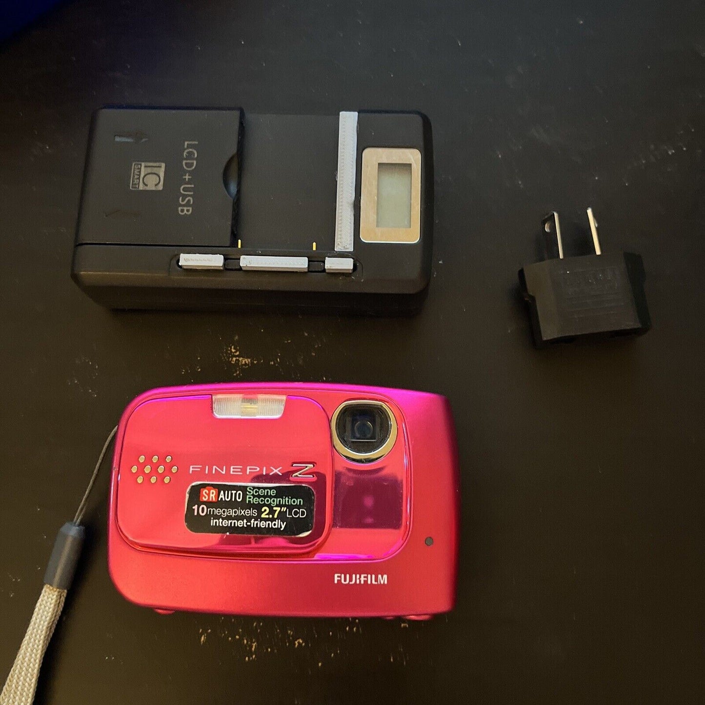 Fujifilm Finepix Z30 Digital Camera 10MP Pink