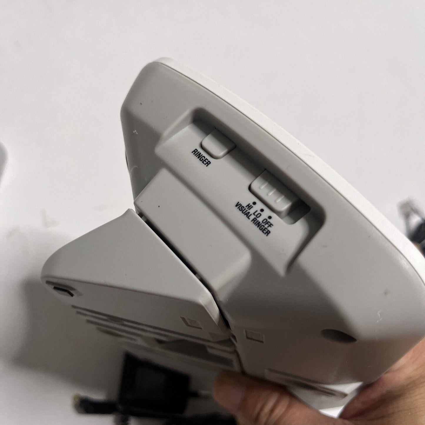 Uniden SSE45W Cordless Telephone Answering Machine Loud & Clear NBN Compatible