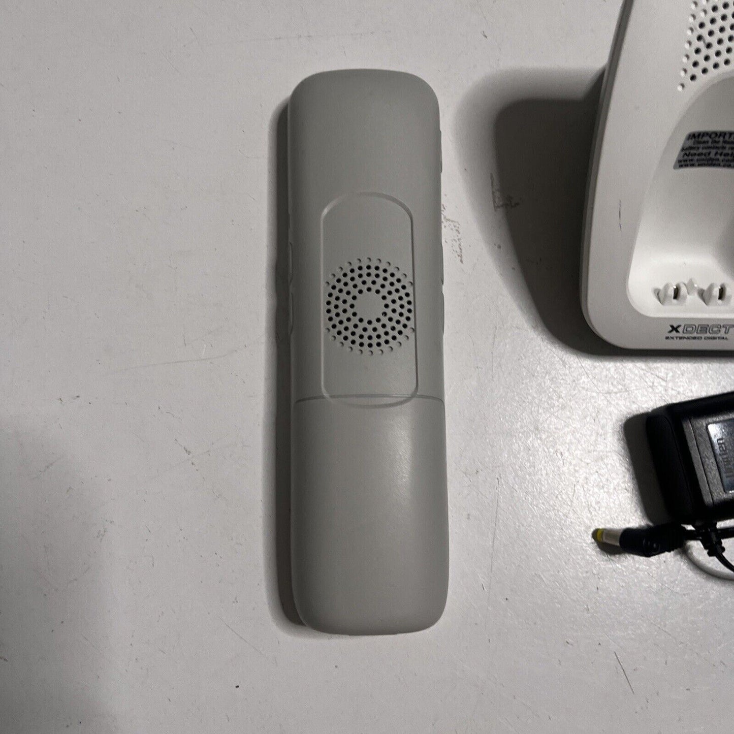 Uniden SSE45W Cordless Telephone Answering Machine Loud & Clear NBN Compatible