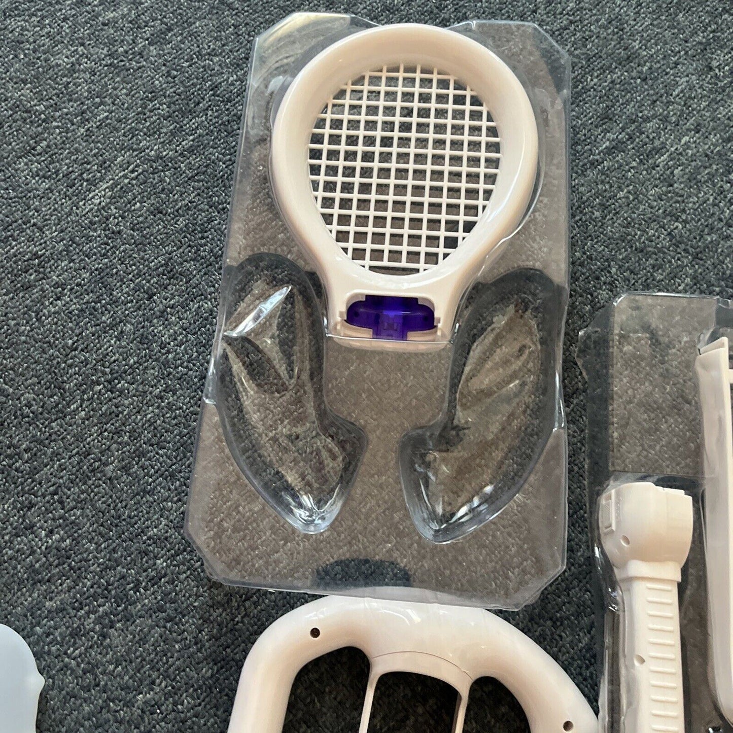 Wii Sports Nintendo Wii with Sports Pack Accessories Tennis Golf Bat PAL