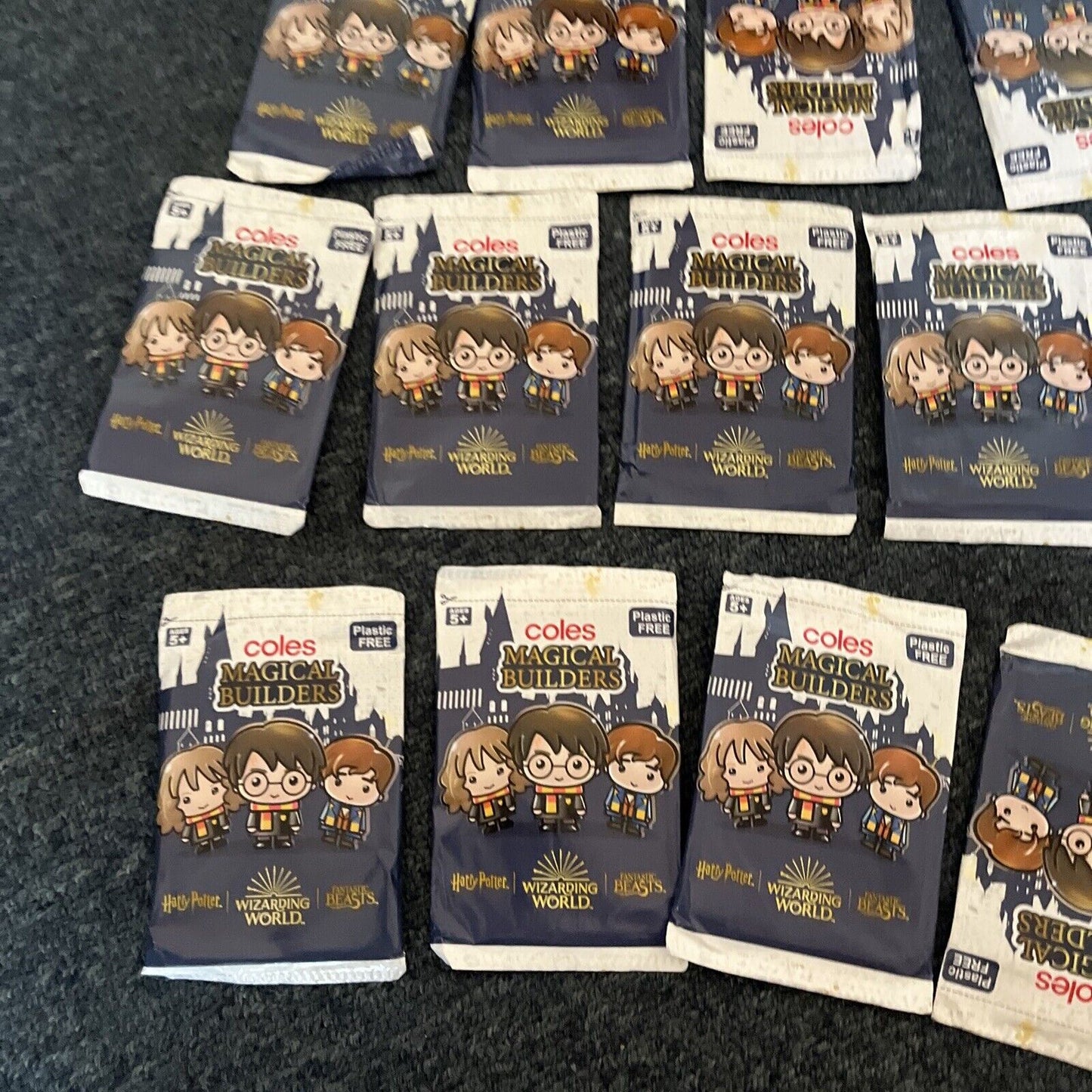 *New Sealed* 28x Coles Magical Builders Harry Potter /Fantastic Beasts