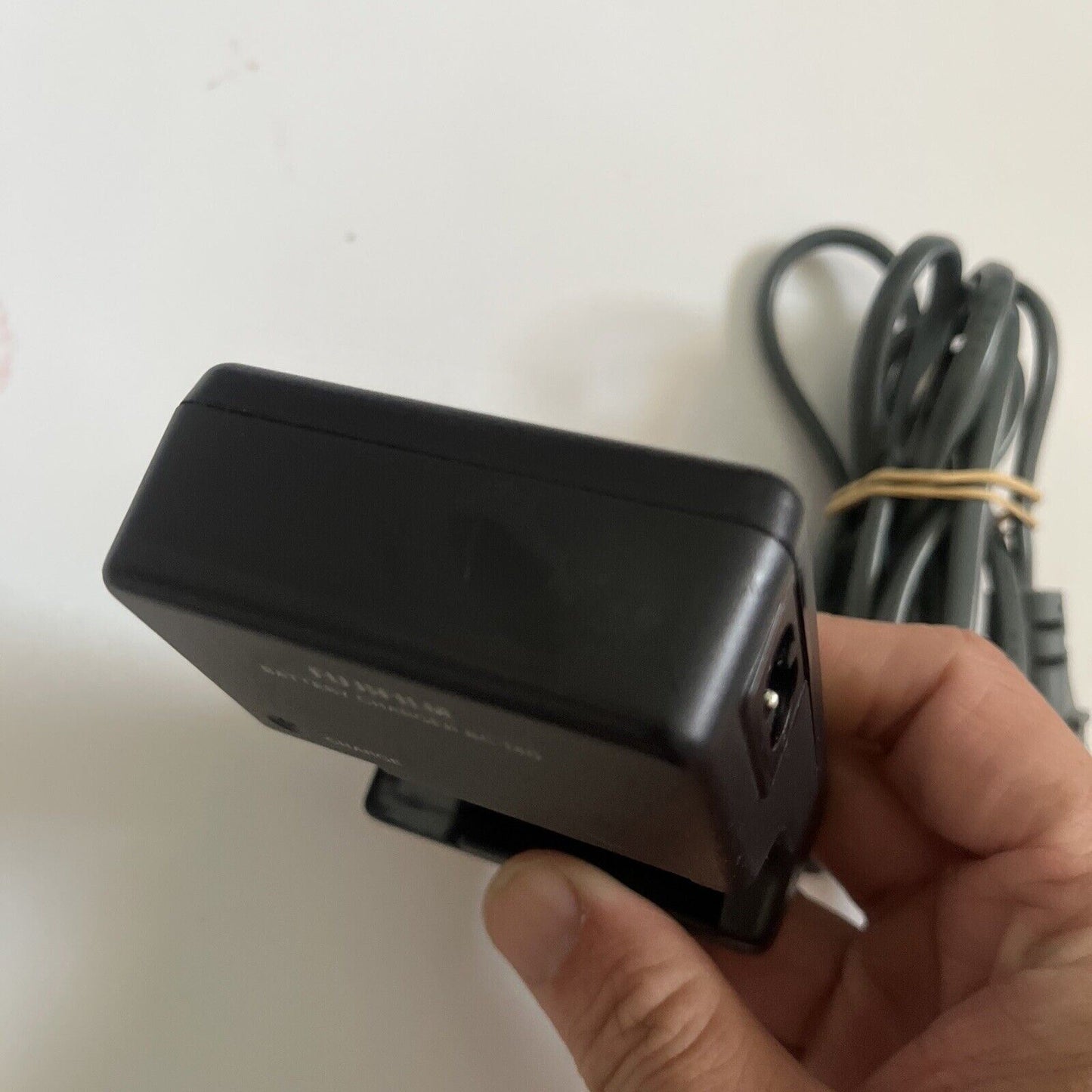 Genuine Fujifilm BC-140 Battery Charger for Fujifilm NP140 BC-140 FinePix S100FS