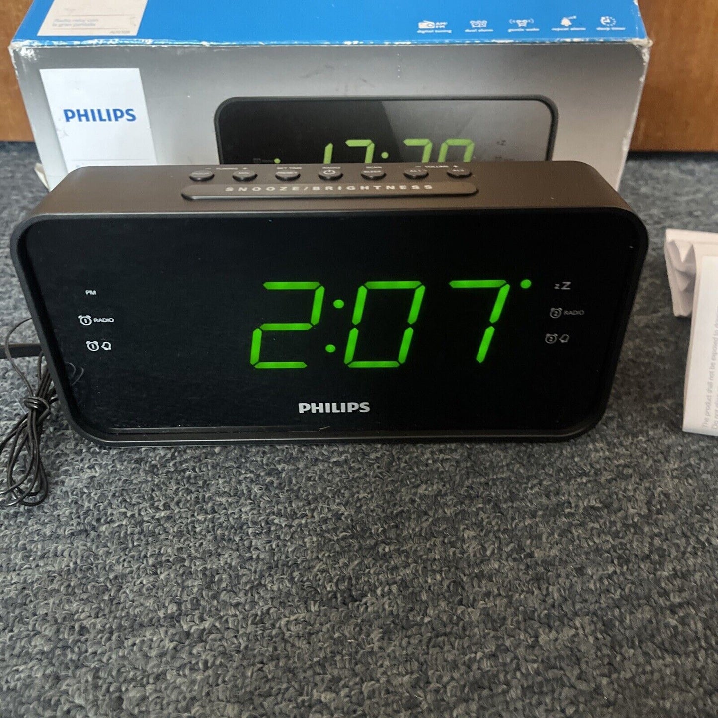 Philips AJ3232B/79 Alarm Clock AM/FM Radio - Black