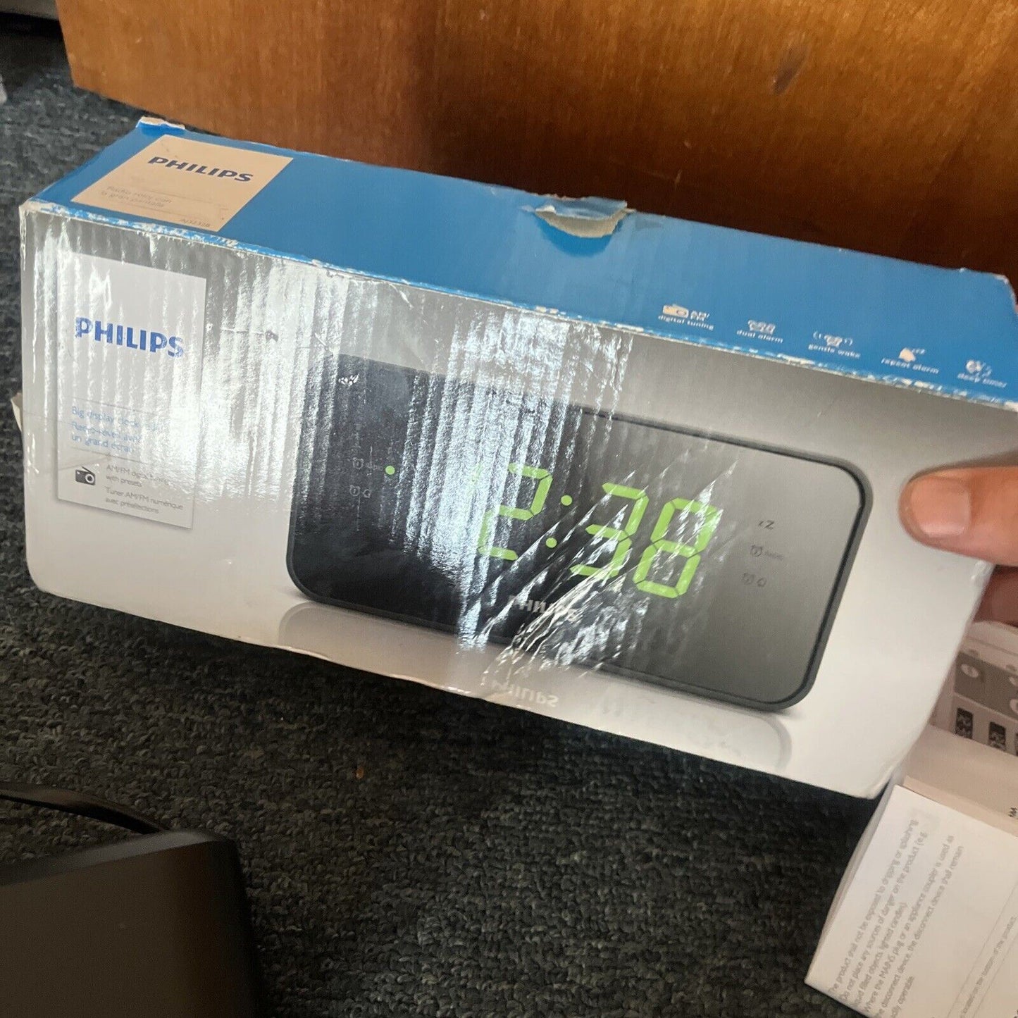 Philips AJ3232B/79 Alarm Clock AM/FM Radio - Black