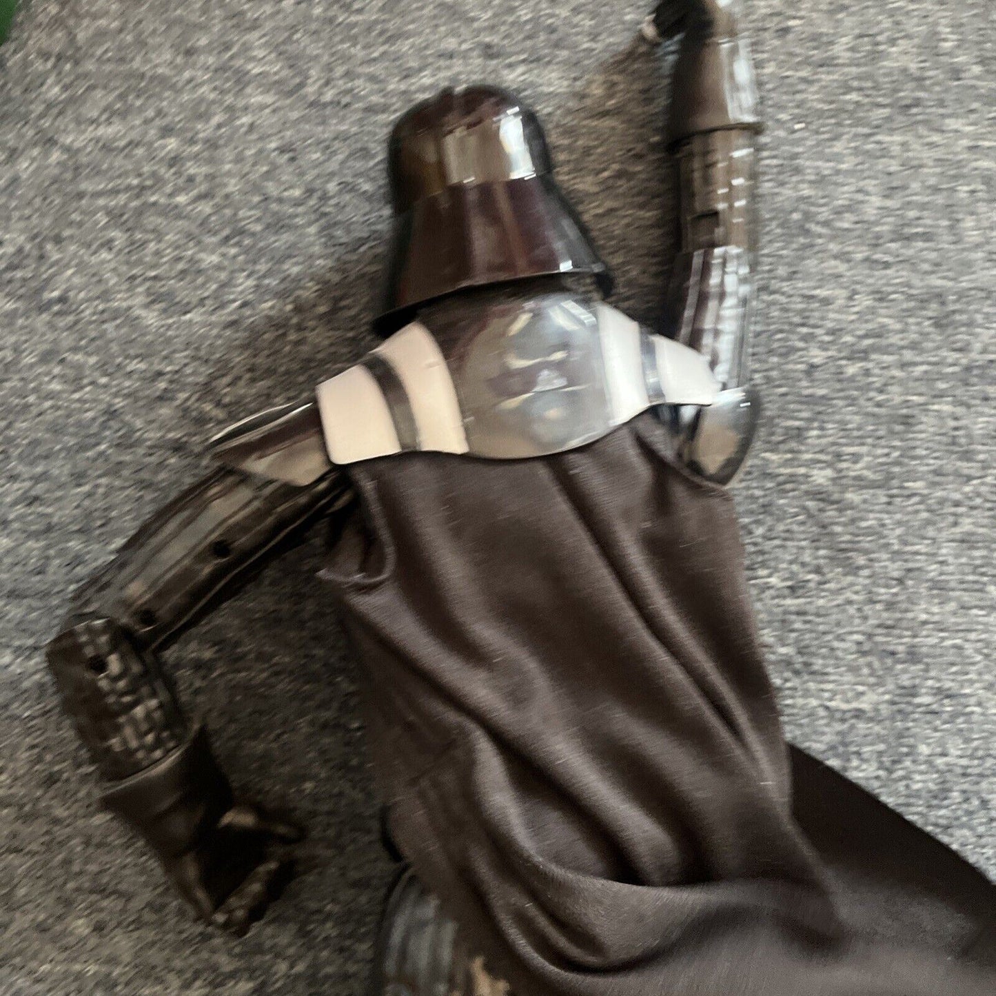 4x Star Wars Figures: 17" Darth Vader, Obi-Wan Kenobi 11", Stormtrooper 11" & 4"