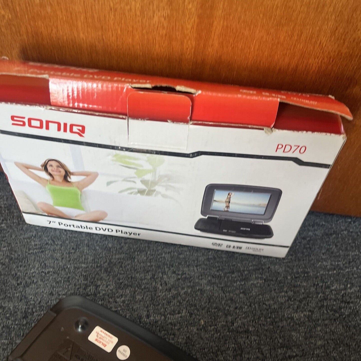 Sonic 7" Portable DVD Player PD70