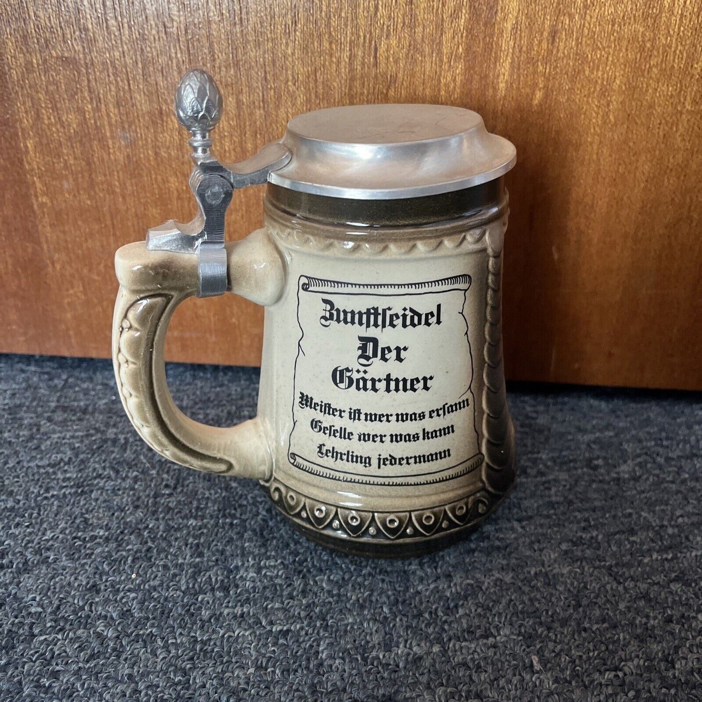Zunftseidel Gärtner Farbausfall Beer Stein 500ml Made in Germany