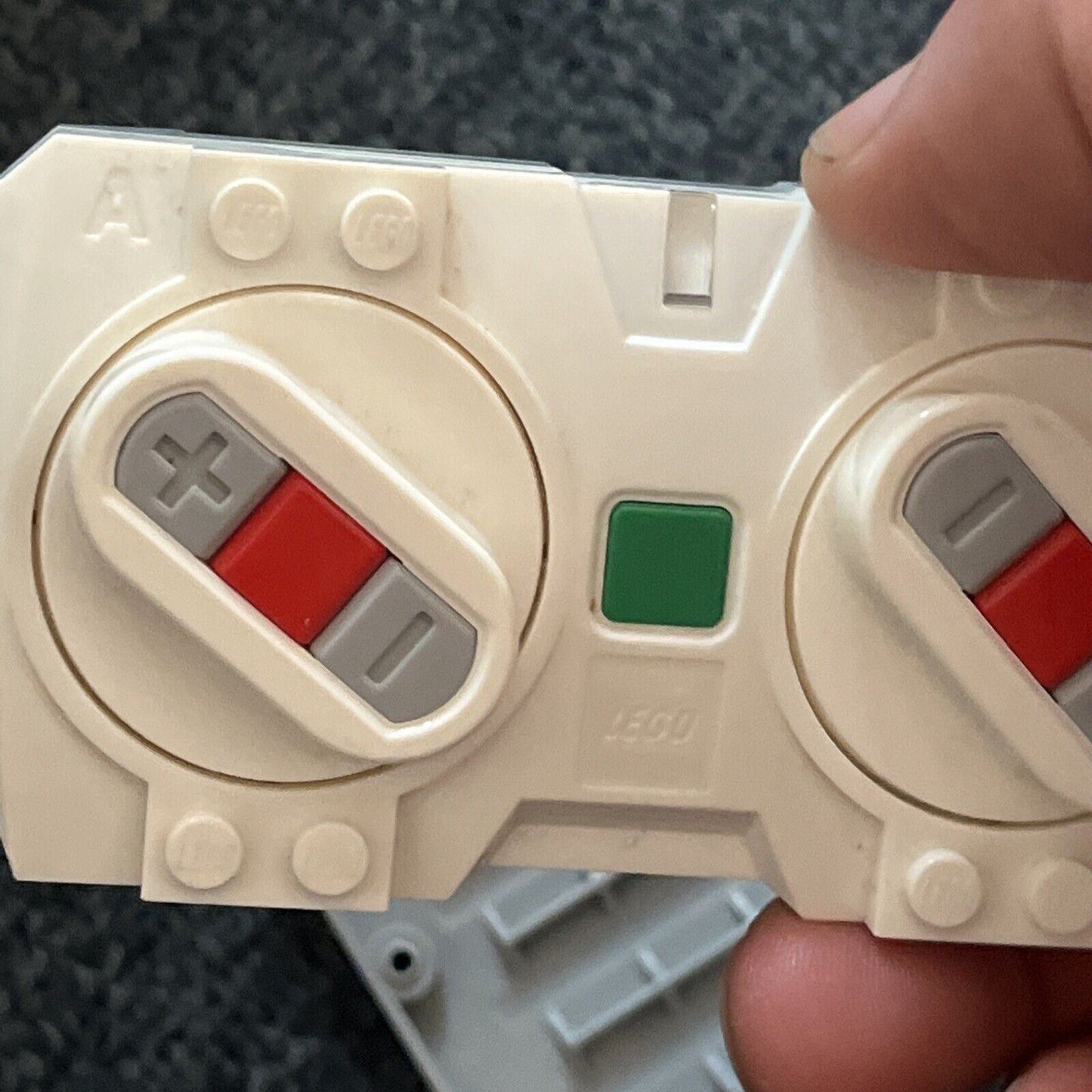 LEGO Powered Up Bluetooth Remote Control Handset (28739)