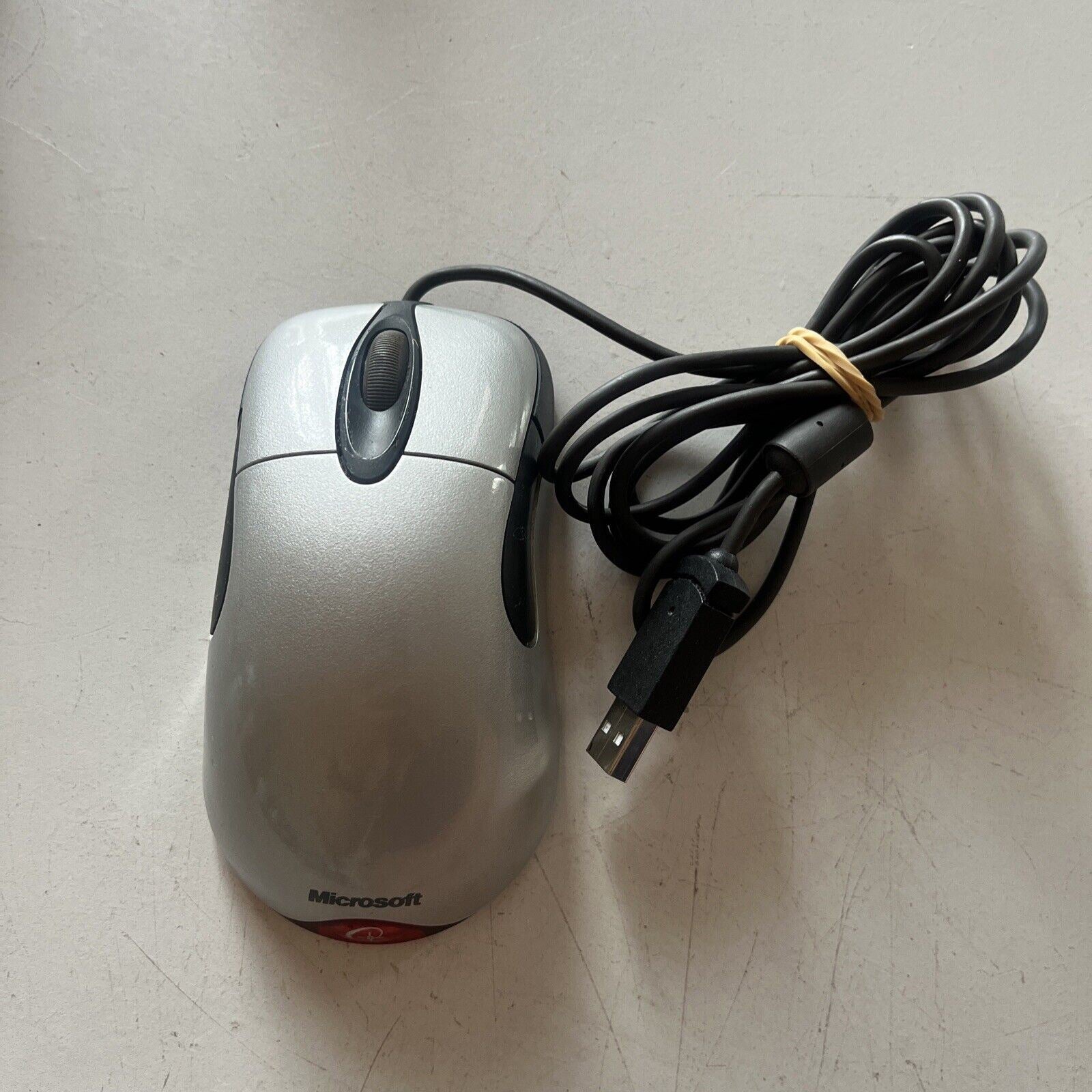 Gateway 2000 Microsoft Mouse Intellimouse PS/2 excellent condition Retro vintage Gateway 2000 Microsoft Mouse Intellimouse PS/2 excellent condition Retro vintage