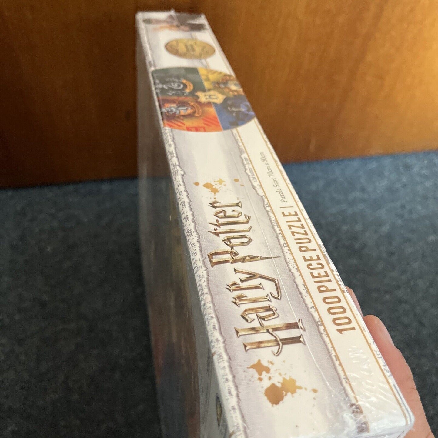 *New Sealed* Harry Potter 1000 Piece Jigsaw Puzzle Hogwarts Houses