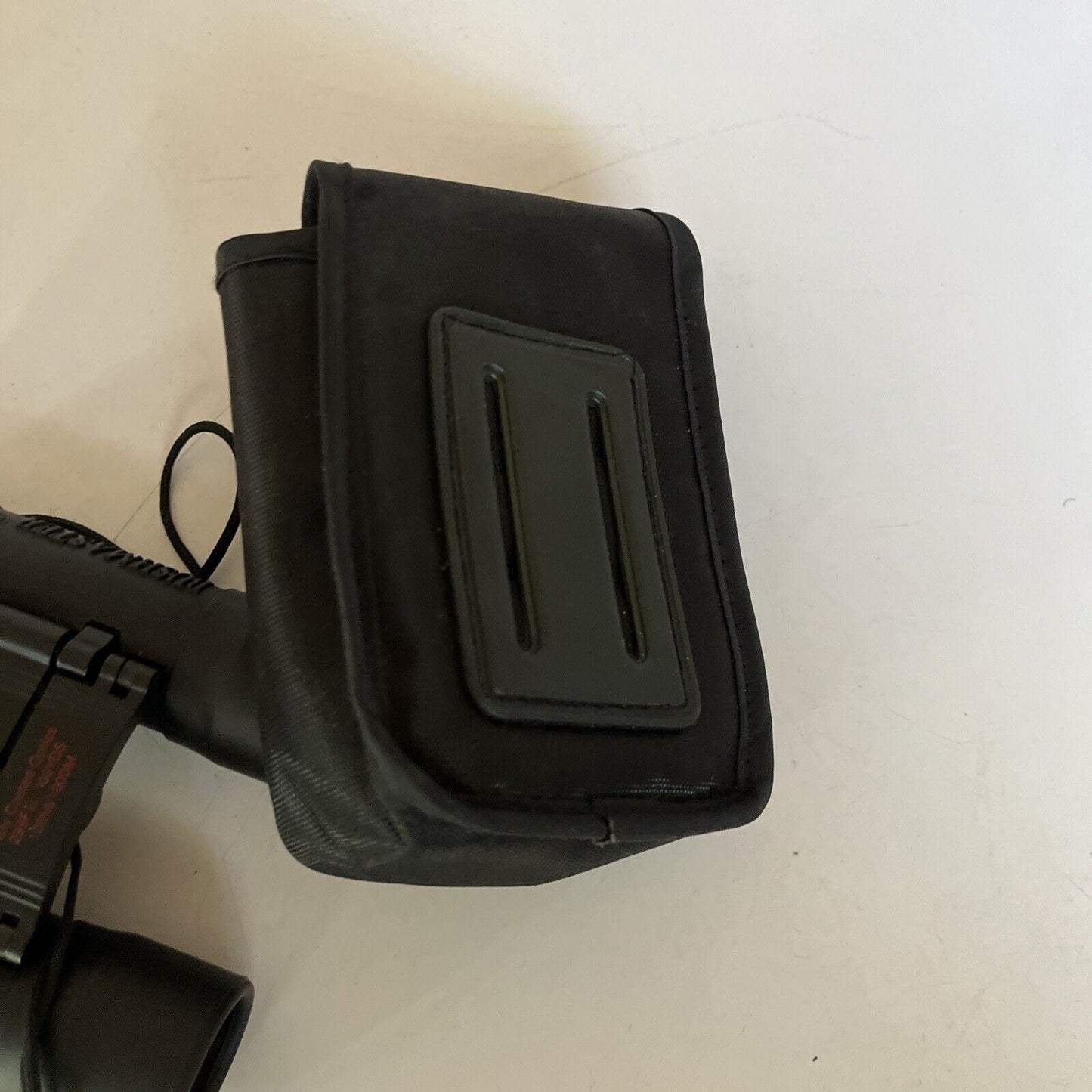 Bushmaster 1025BRH Mini Binocular Fully Coated Optics 299ft/1000yds