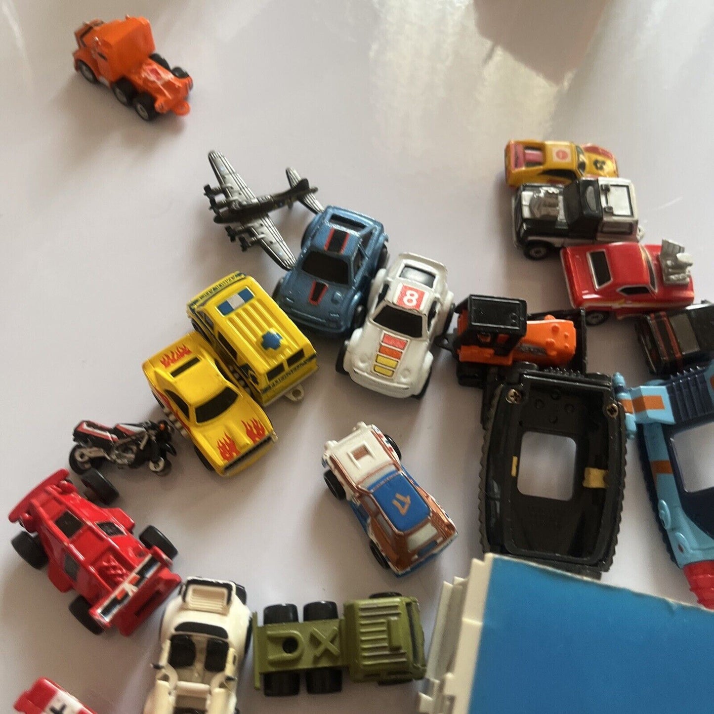 26x Micro Machines Galoob Diecast Vehicles with Storage Box 1987
