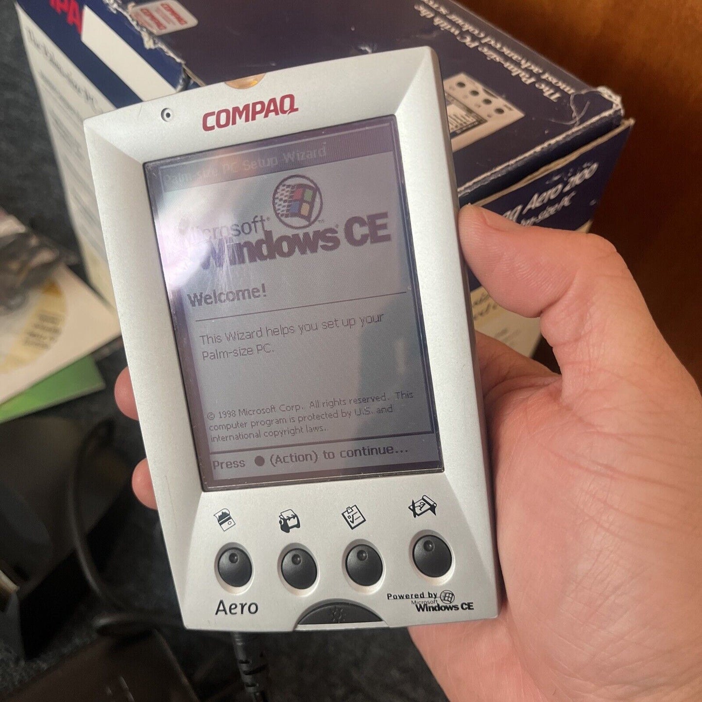 Compaq Aero 2100 Colour Palm Size PC Windows CE