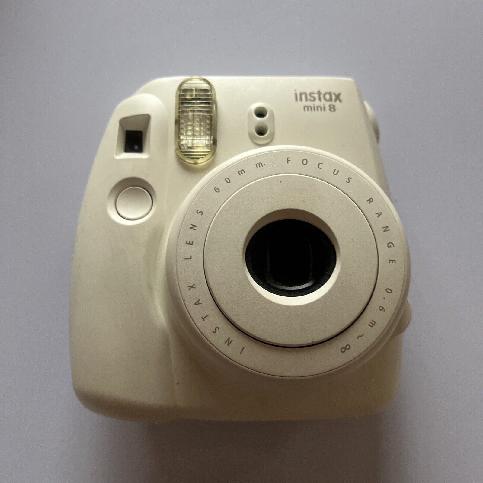 Fujifilm instax mini 8 instant camera white new in box 60mm rare